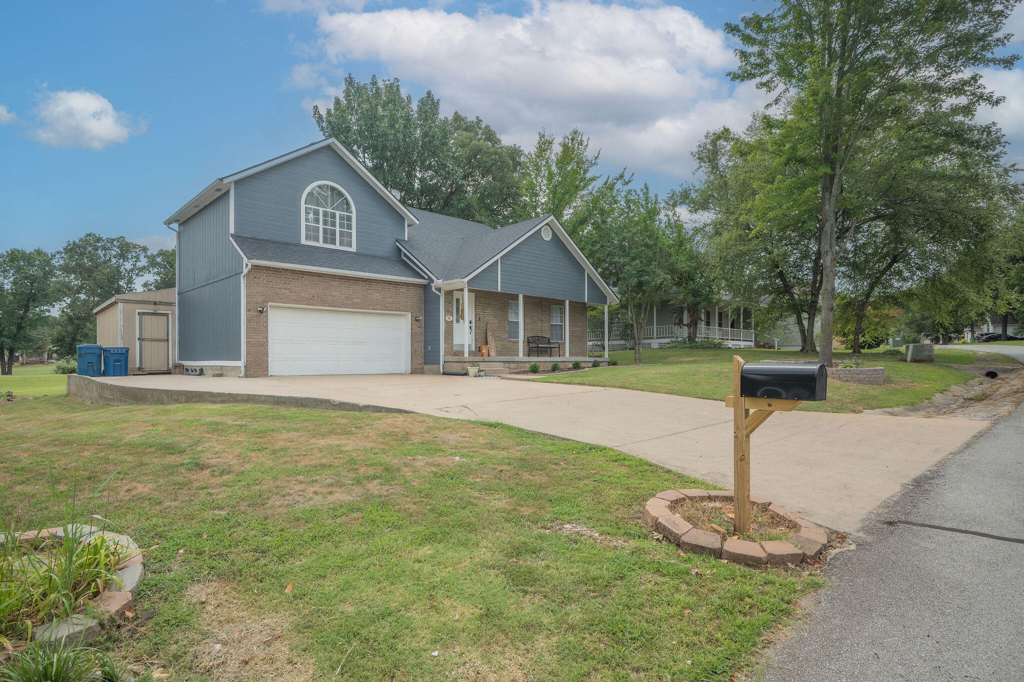 212 Lakeview Lane Property Photo 35