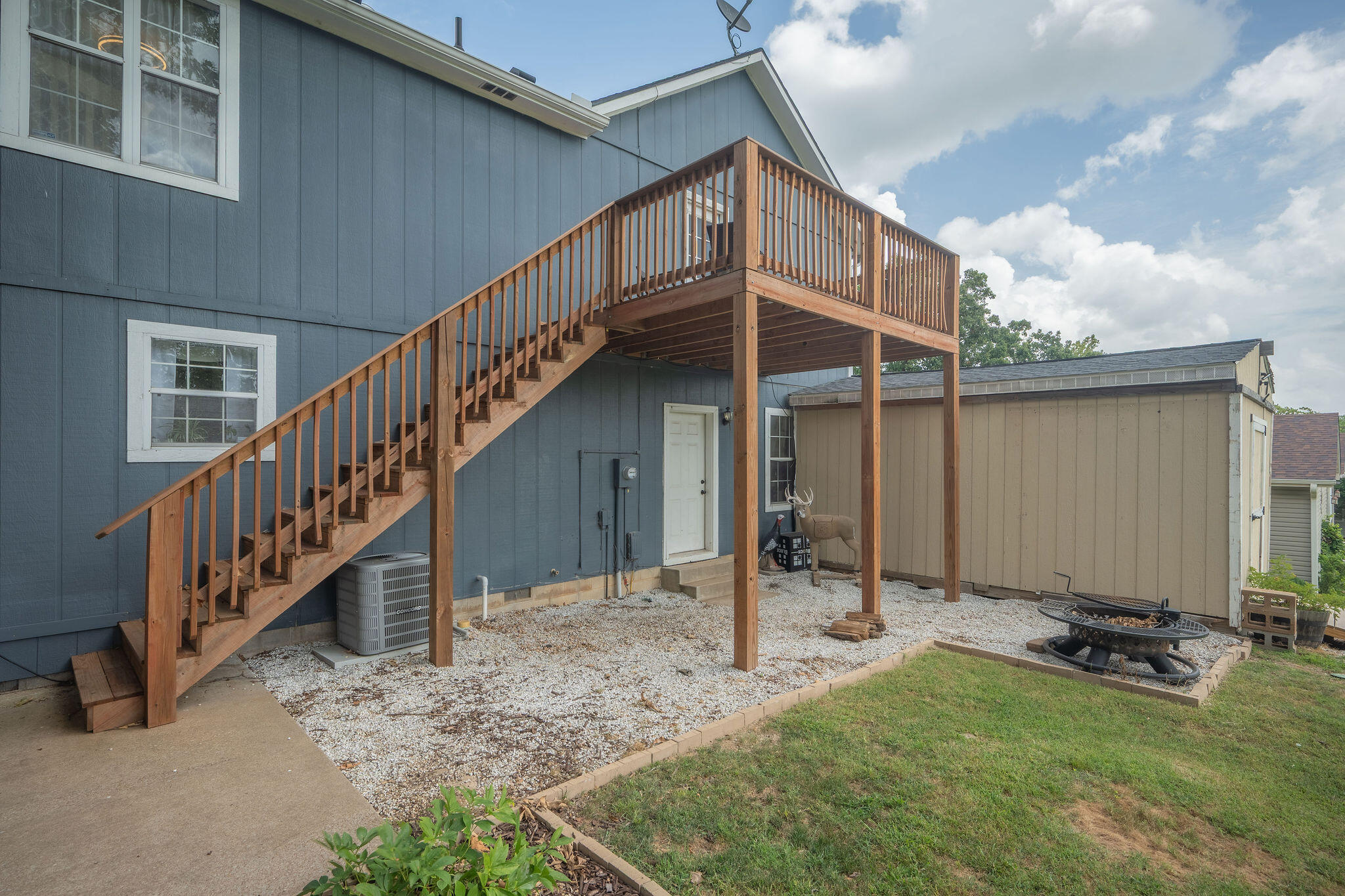 212 Lakeview Lane Property Photo 40