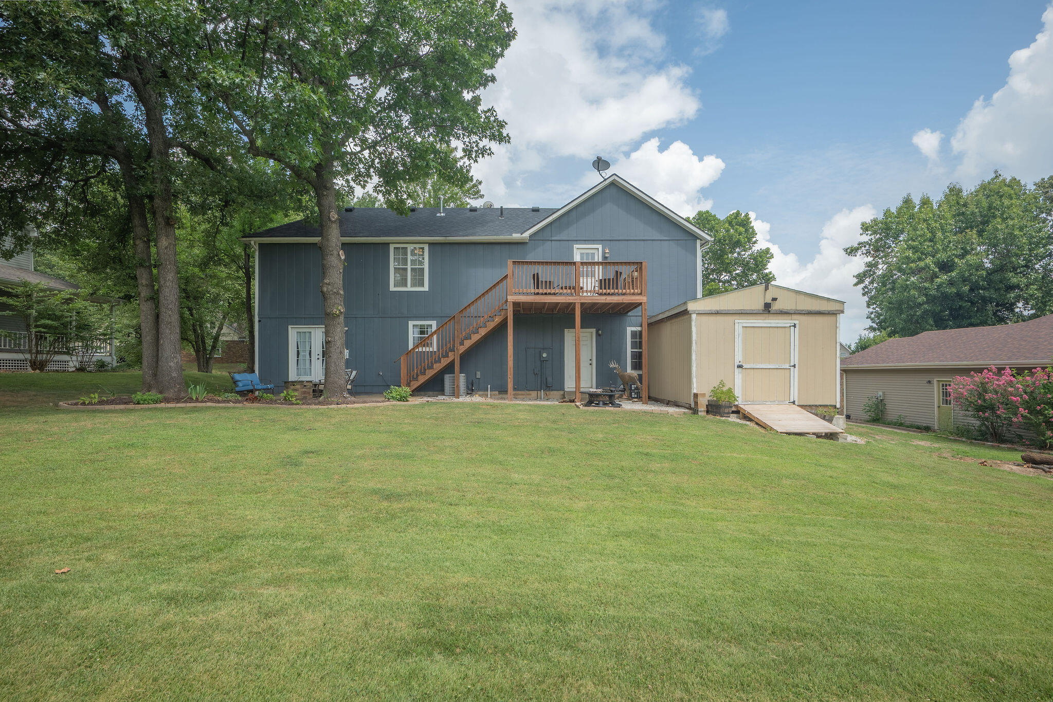 212 Lakeview Lane Property Photo 41