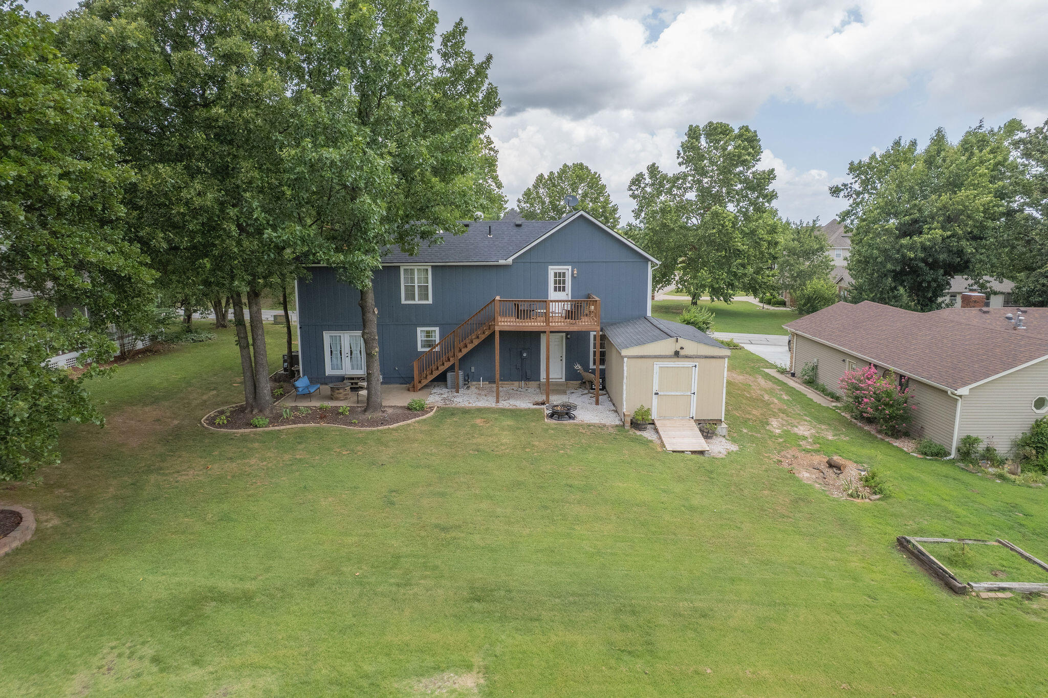 212 Lakeview Lane Property Photo 49
