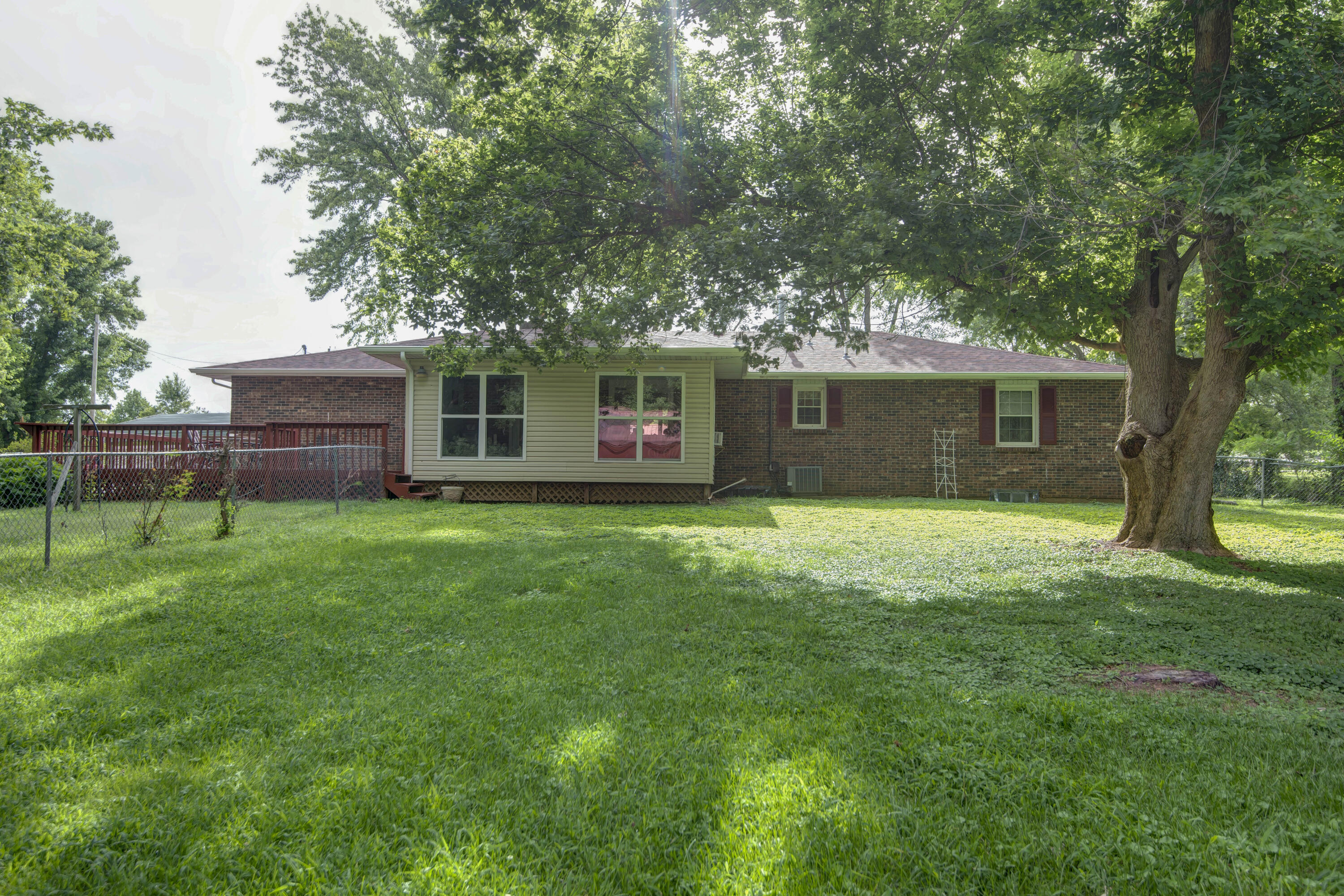 2369 North Farm Road 101 Property Photo 33
