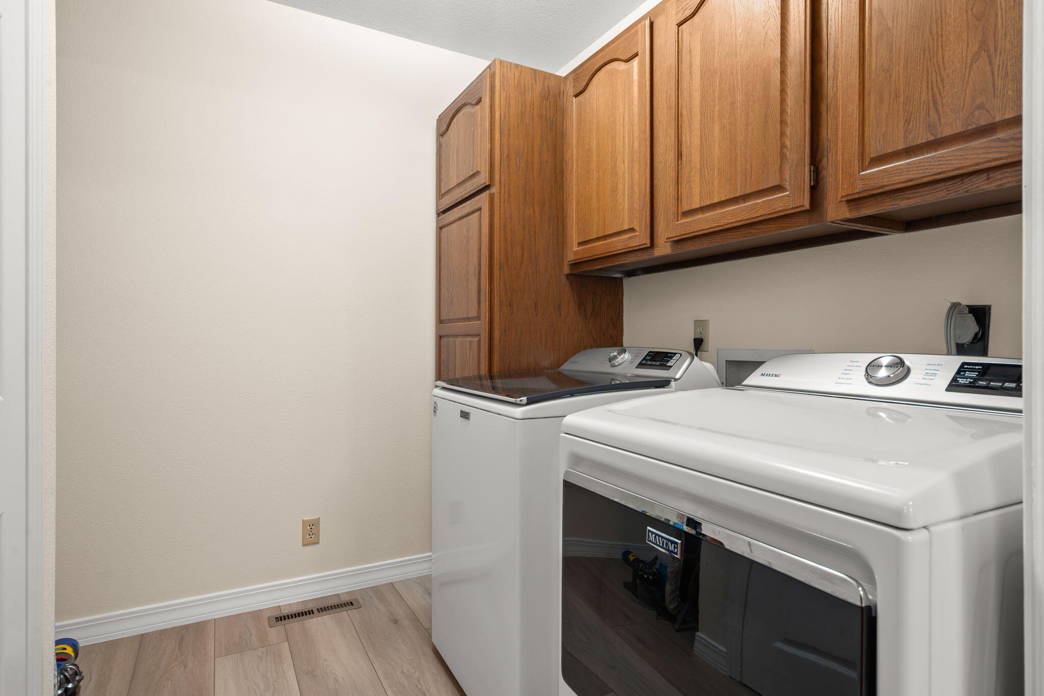 43 Irish Hills Boulevard Property Photo 20