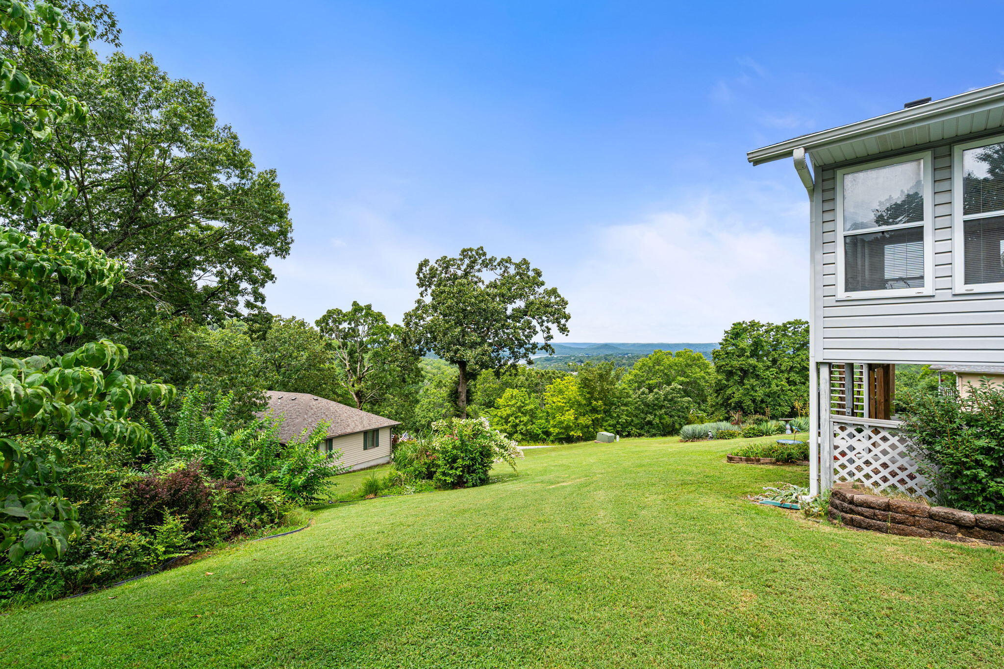 43 Irish Hills Boulevard Property Photo 38