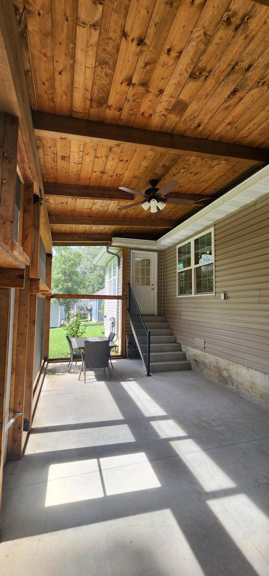 231 Craig Street Property Photo 23