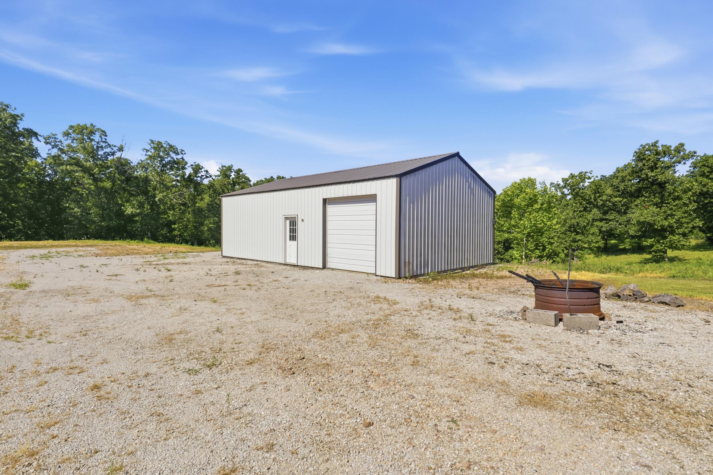 13568 County Road 243 Property Photo 10