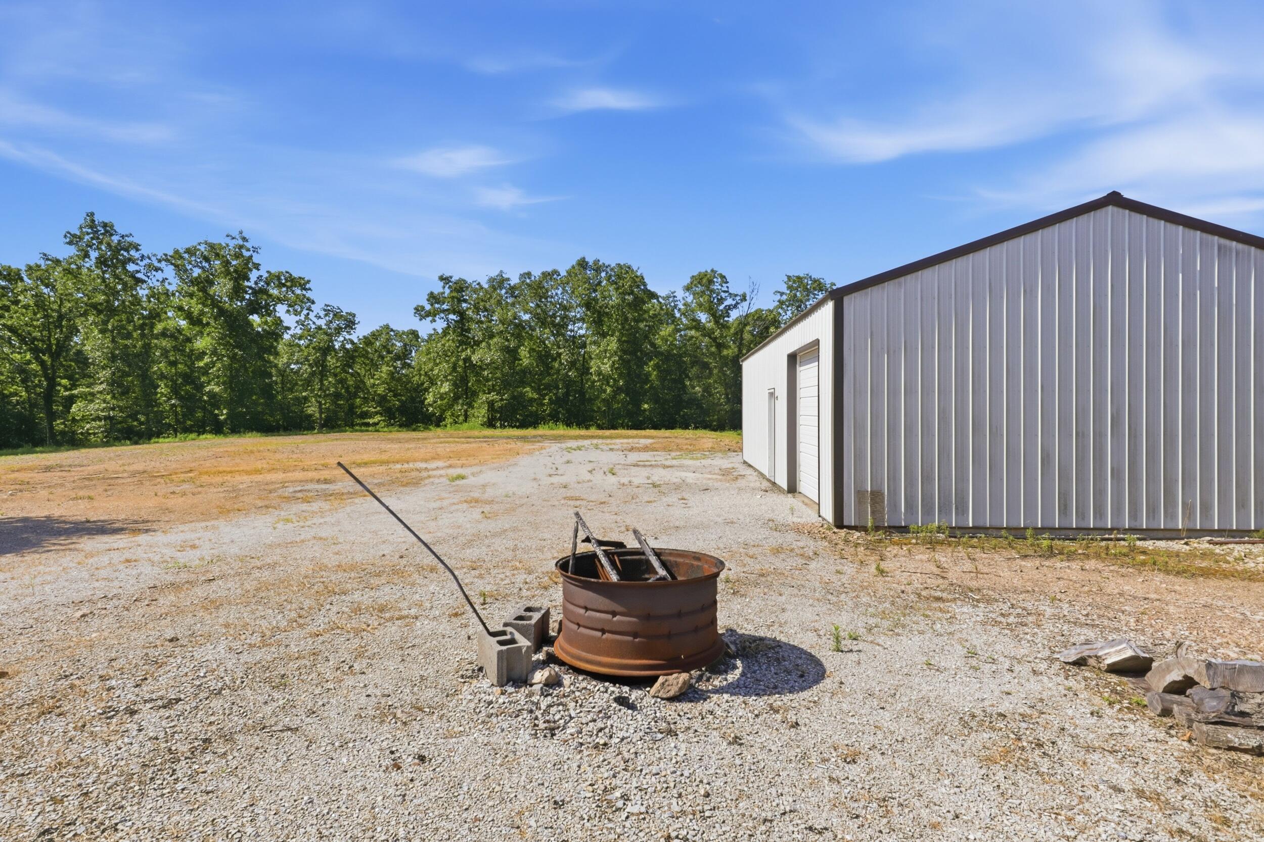 13568 County Road 243 Property Photo 11
