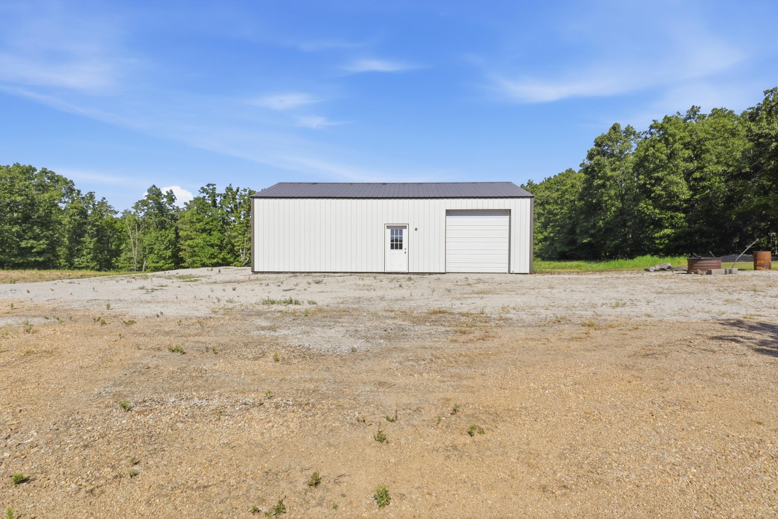 13568 County Road 243 Property Photo 12