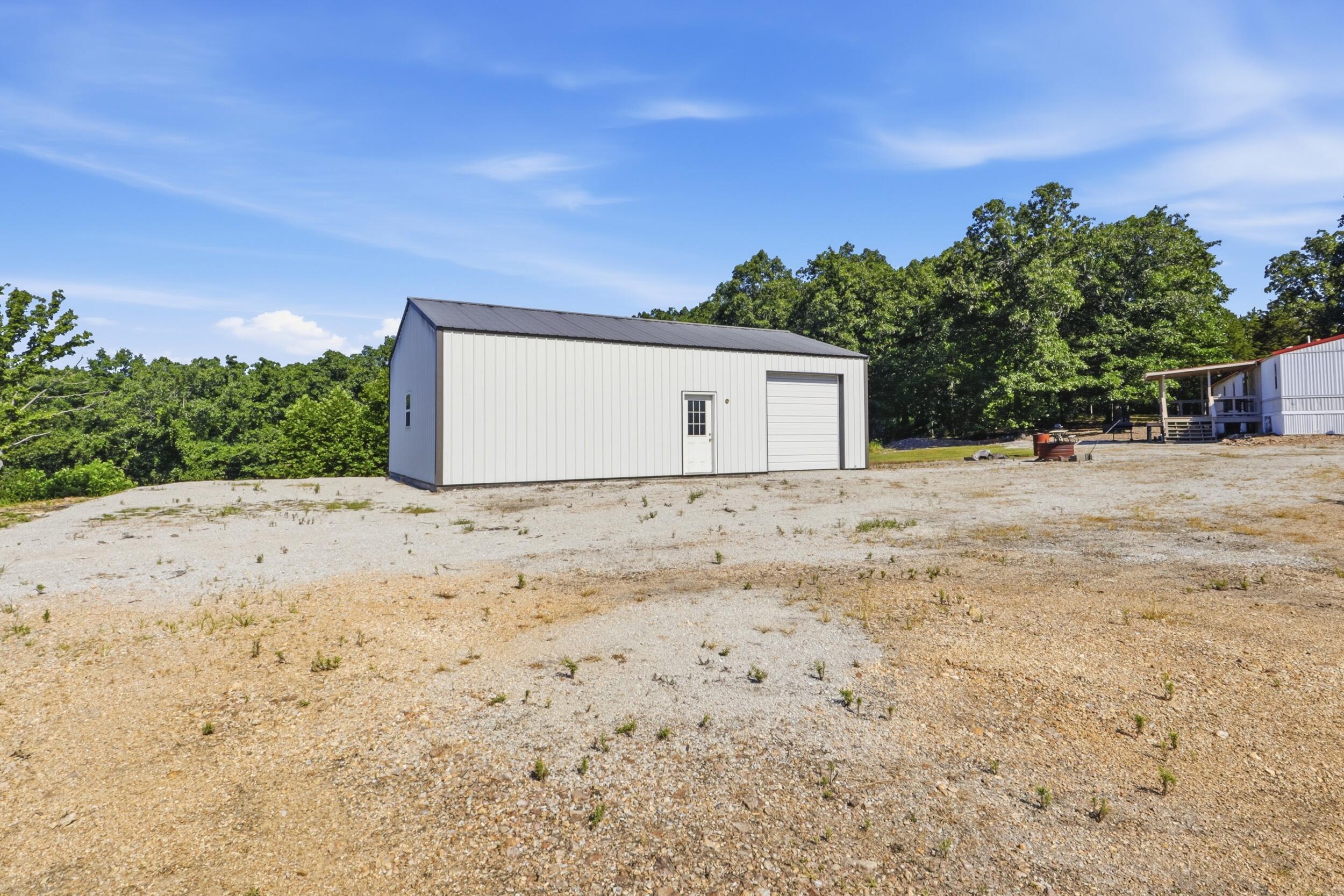 13568 County Road 243 Property Photo 13