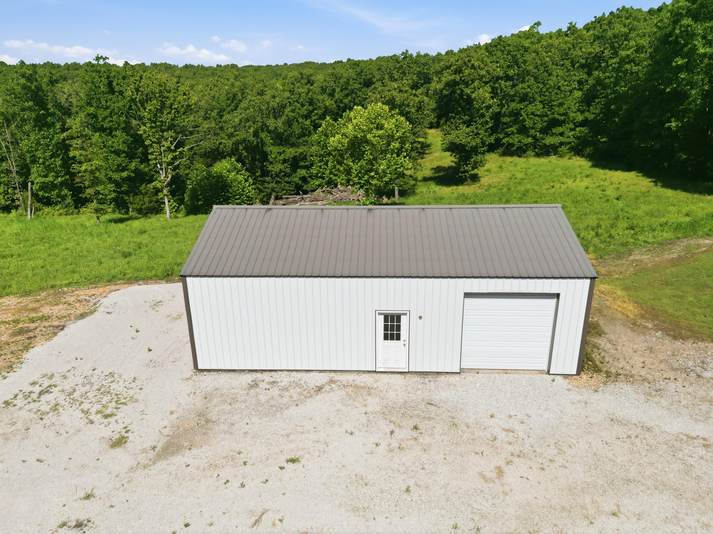 13568 County Road 243 Property Photo 14