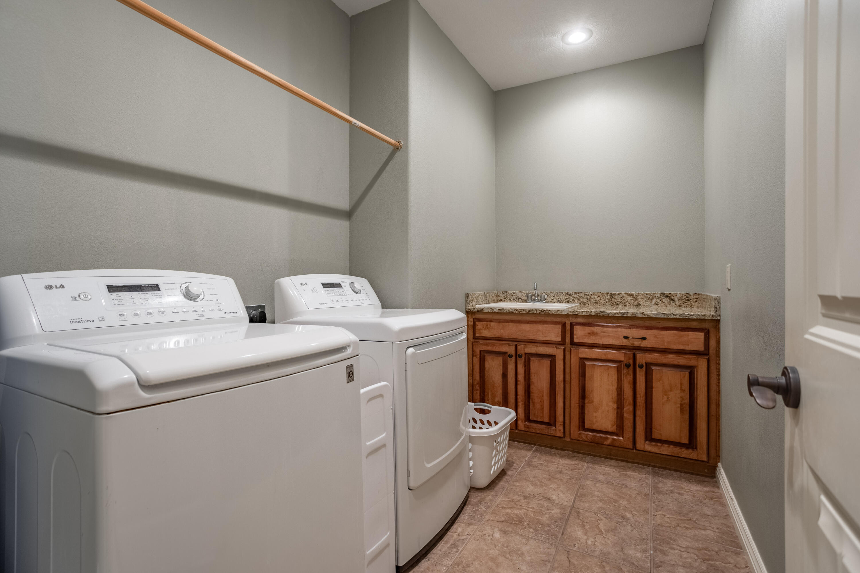 2818 East Cherrybark Street Property Photo 22