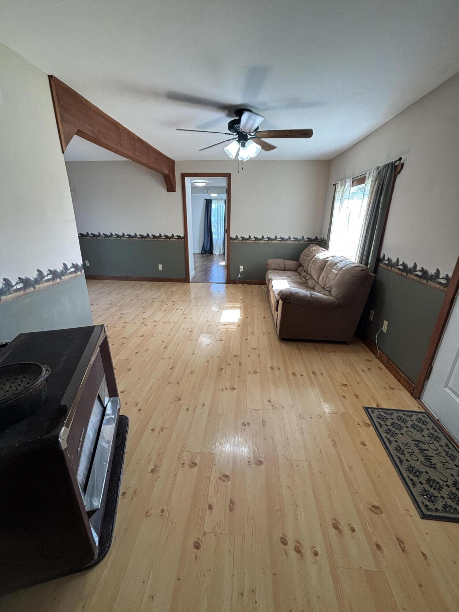 8794 State Highway U Property Photo 11