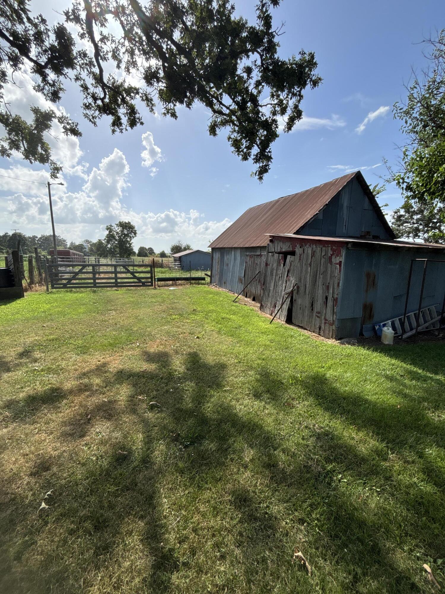 8794 State Highway U Property Photo 25