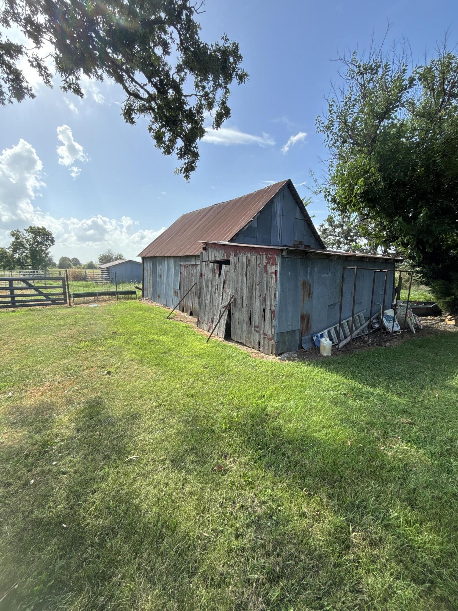 8794 State Highway U Property Photo 27