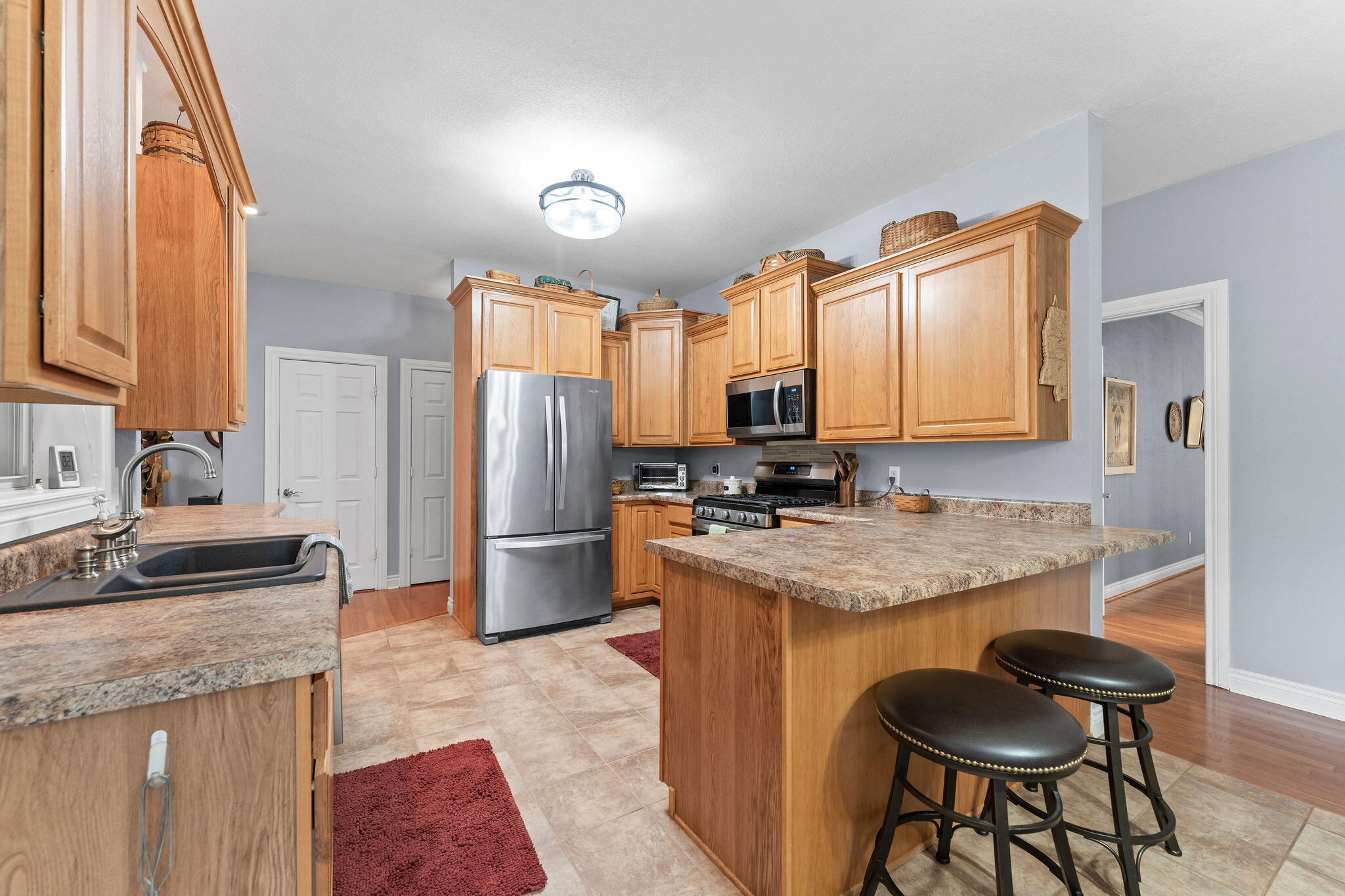 70 Lincoln Lane Property Photo 12