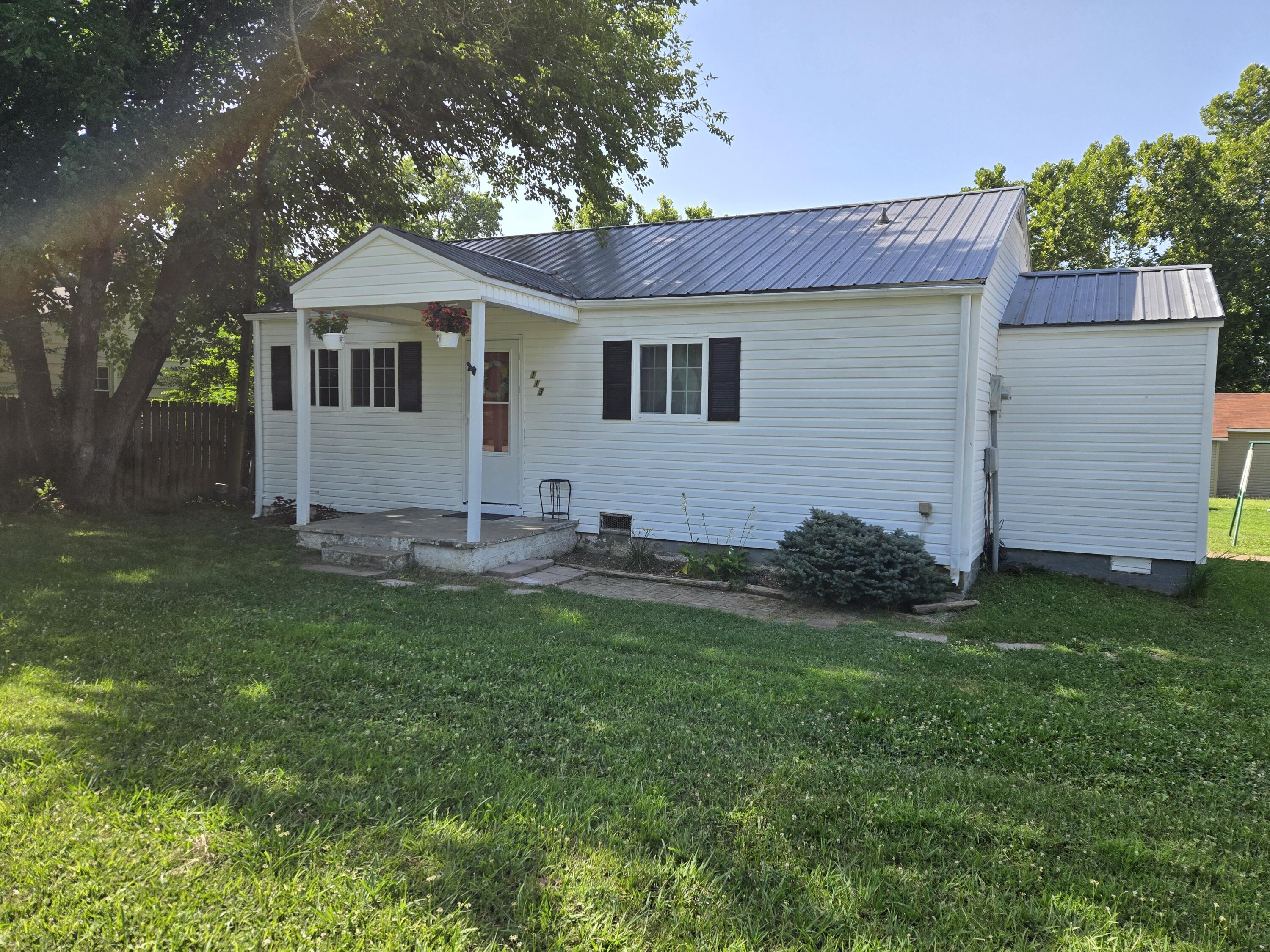 113 Taylor Street Property Photo 20