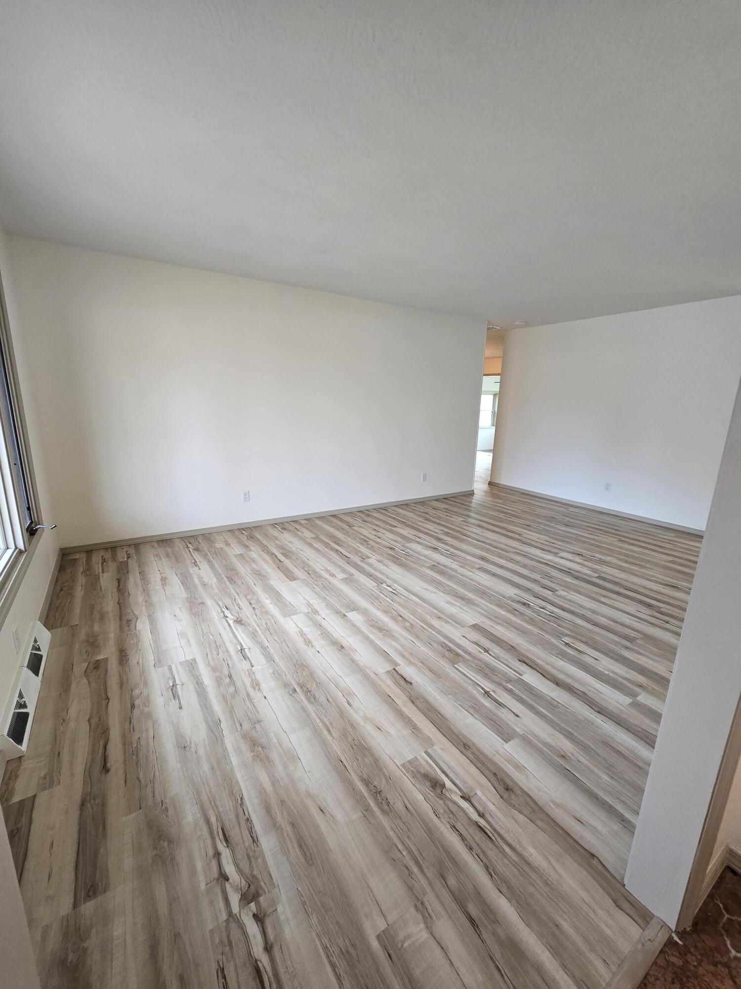 4321 South Ridgecrest Drive Property Photo 24