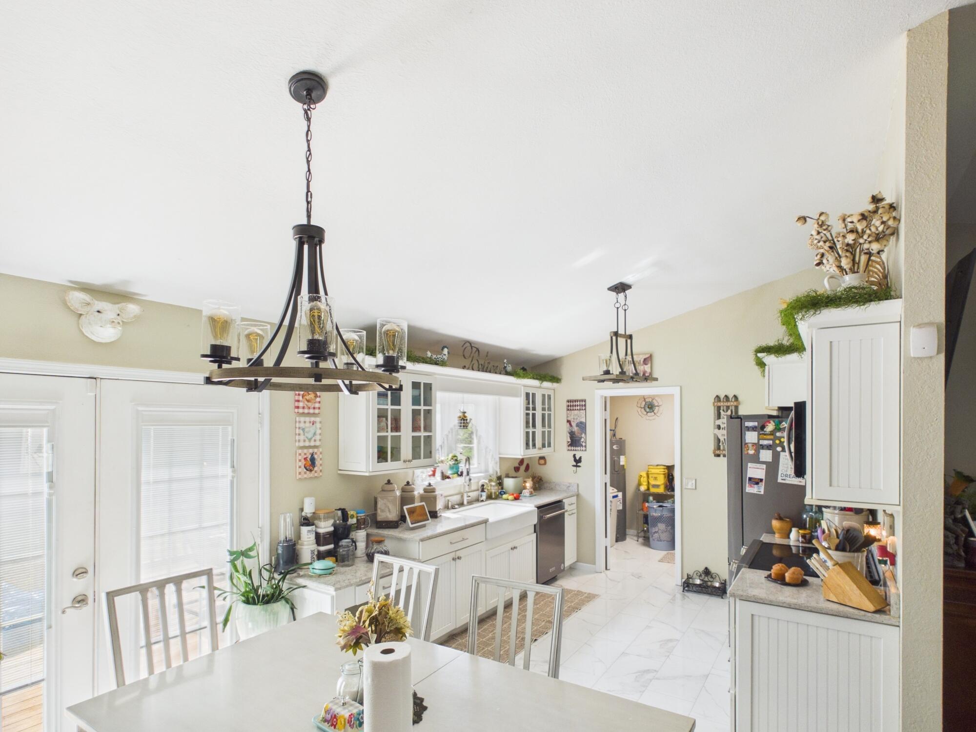 106 Sugar Maple Property Photo 36