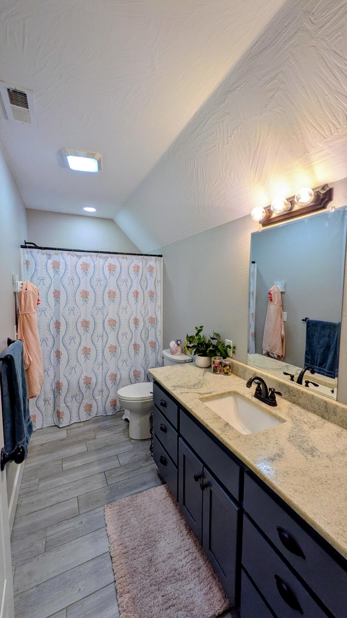 389 South Western Street Property Photo 34