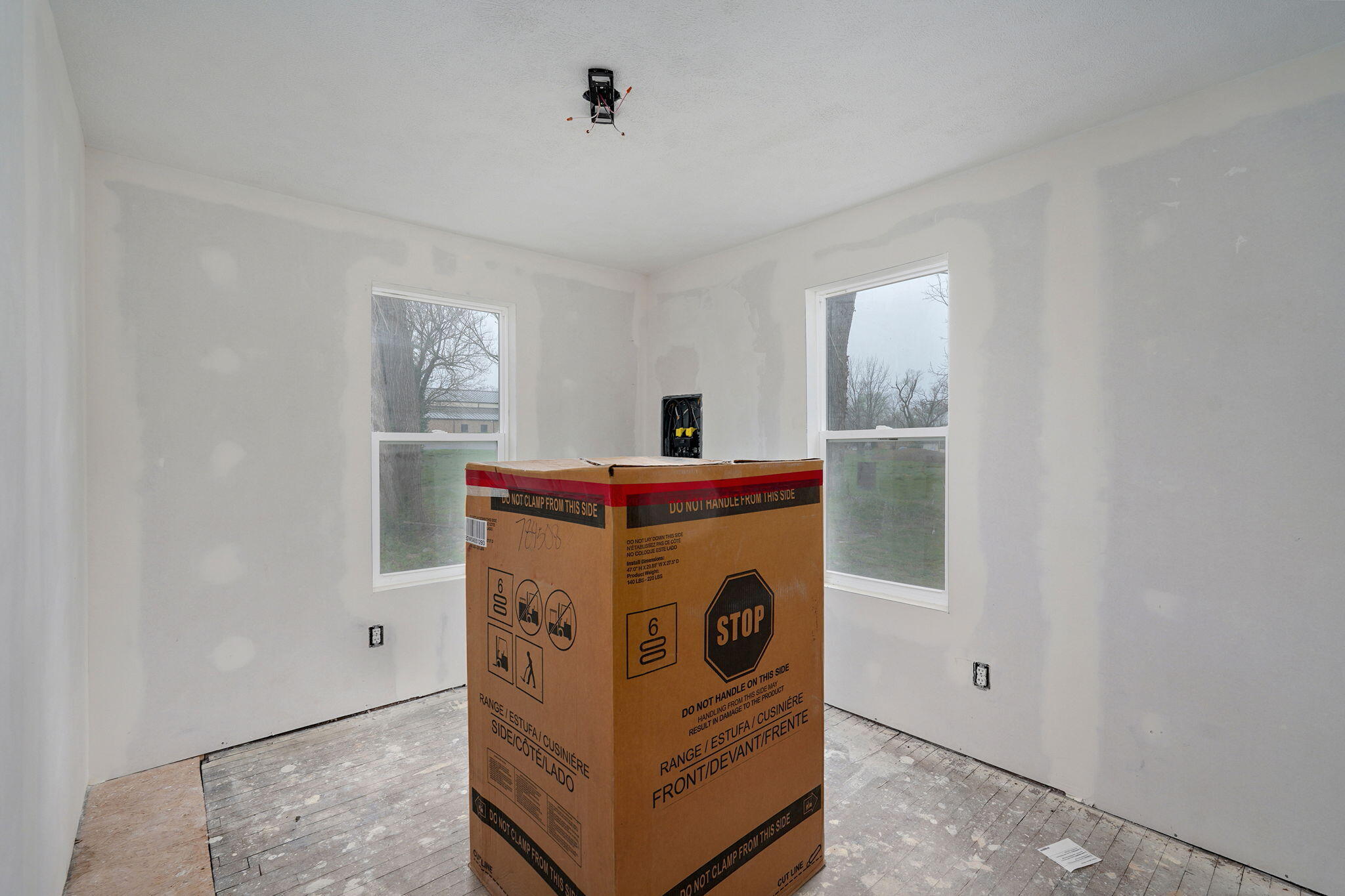 345 Lincoln Avenue Property Photo 13