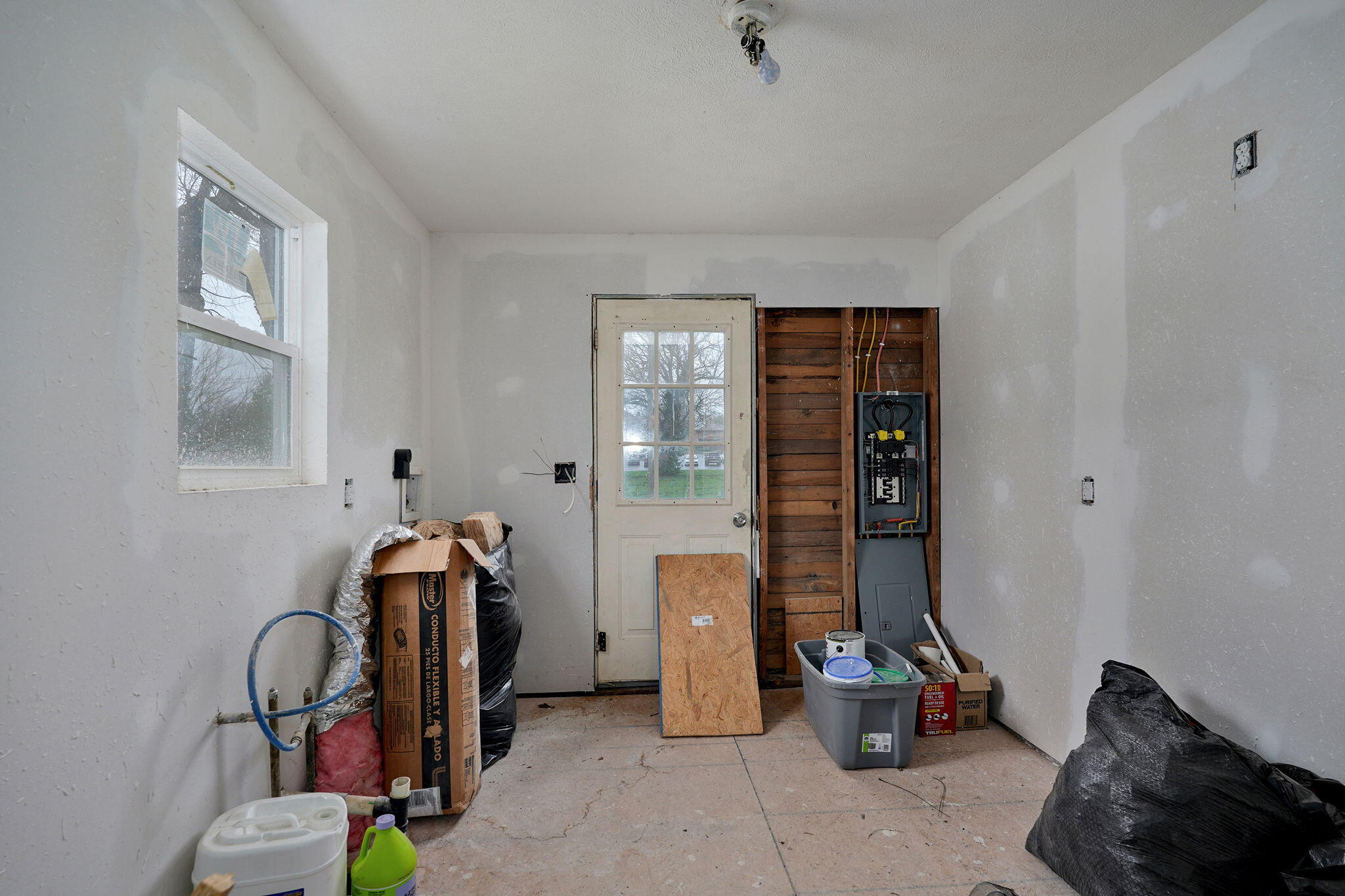 345 Lincoln Avenue Property Photo 16