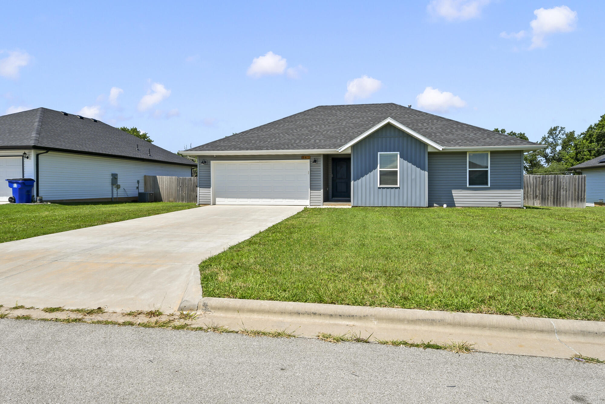 547 Hudson Avenue Property Photo 3