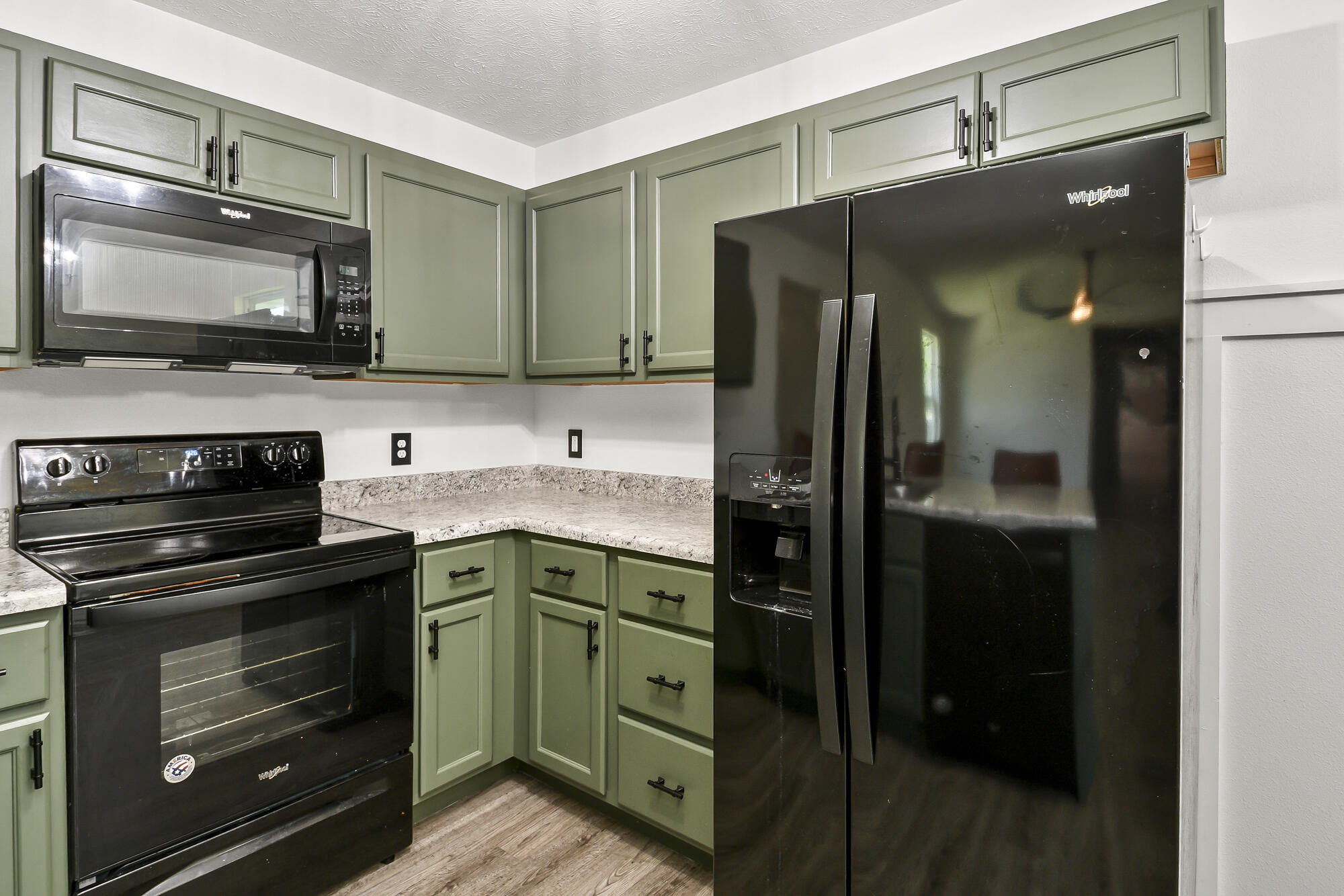547 Hudson Avenue Property Photo 12