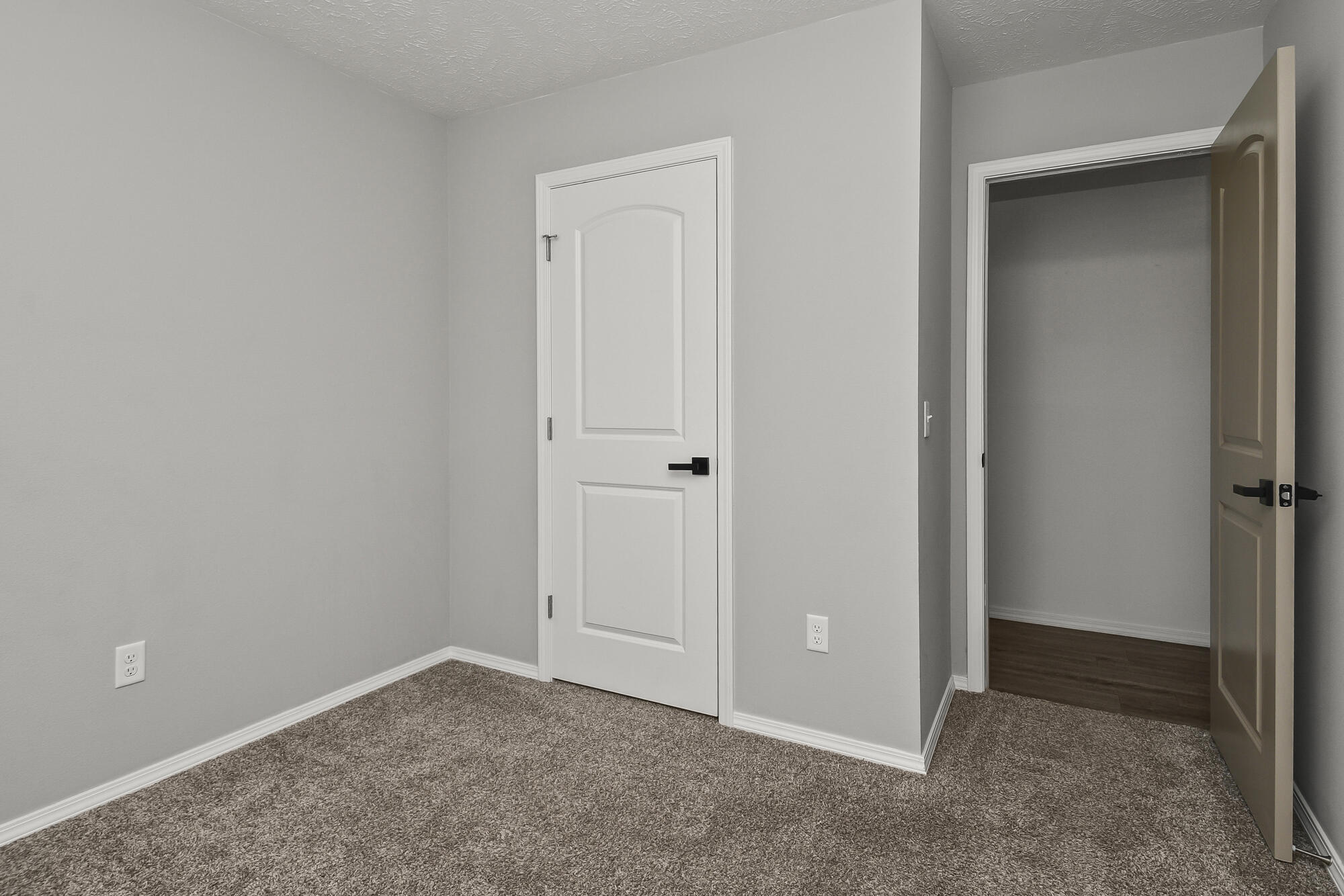 547 Hudson Avenue Property Photo 21