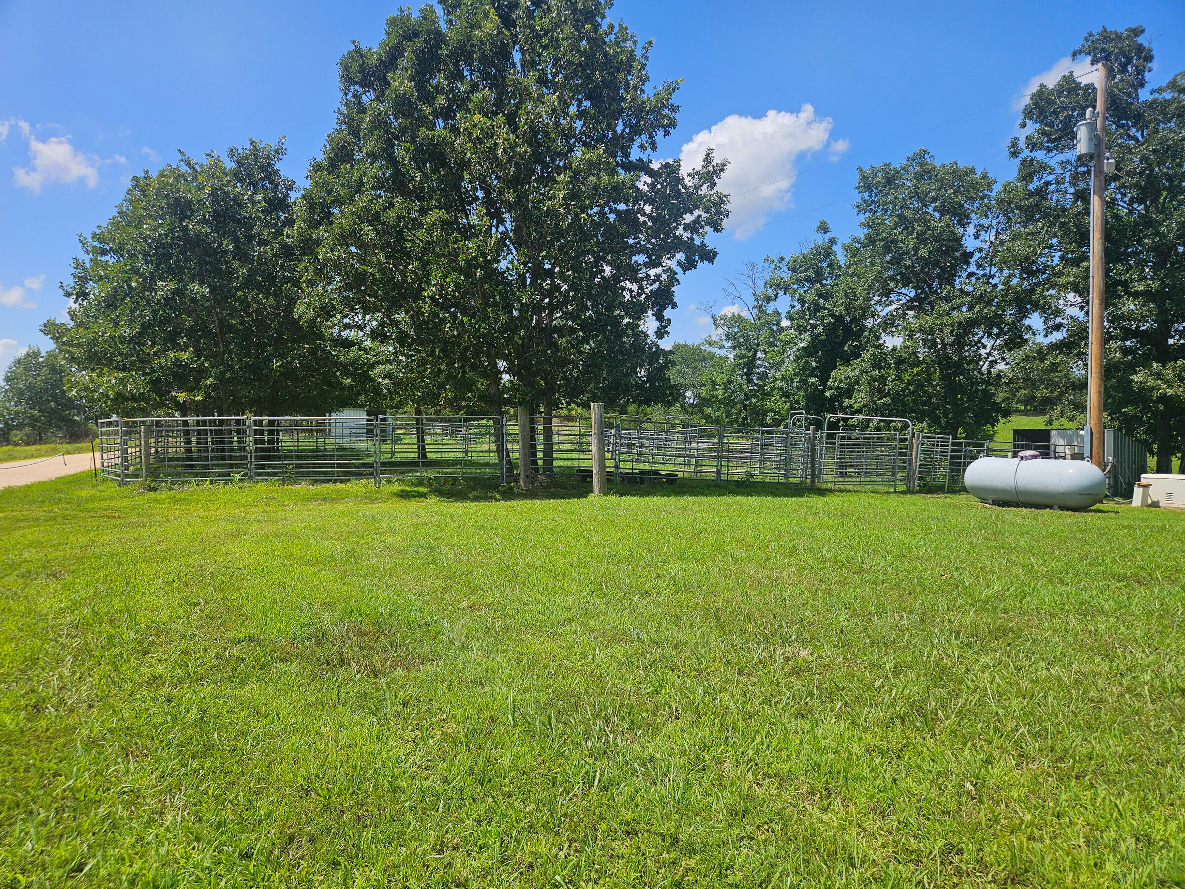 4118 County Road U-659 Property Photo 52