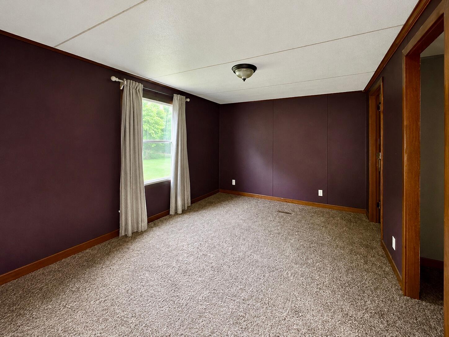 14253 Highway K Property Photo 7