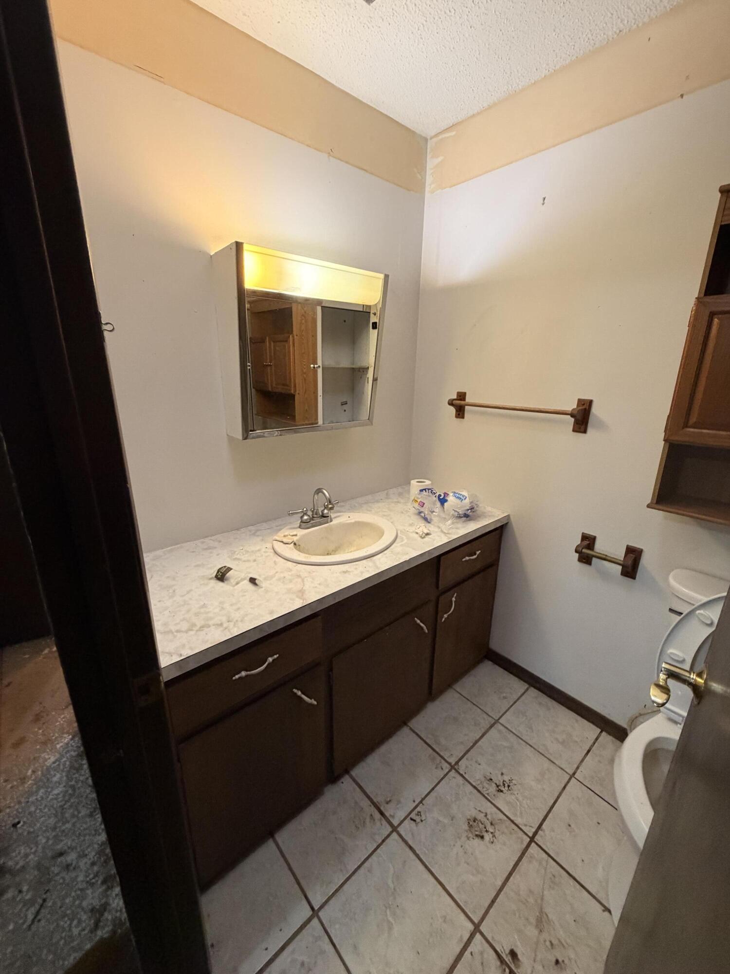 4710 State Route A Property Photo 43