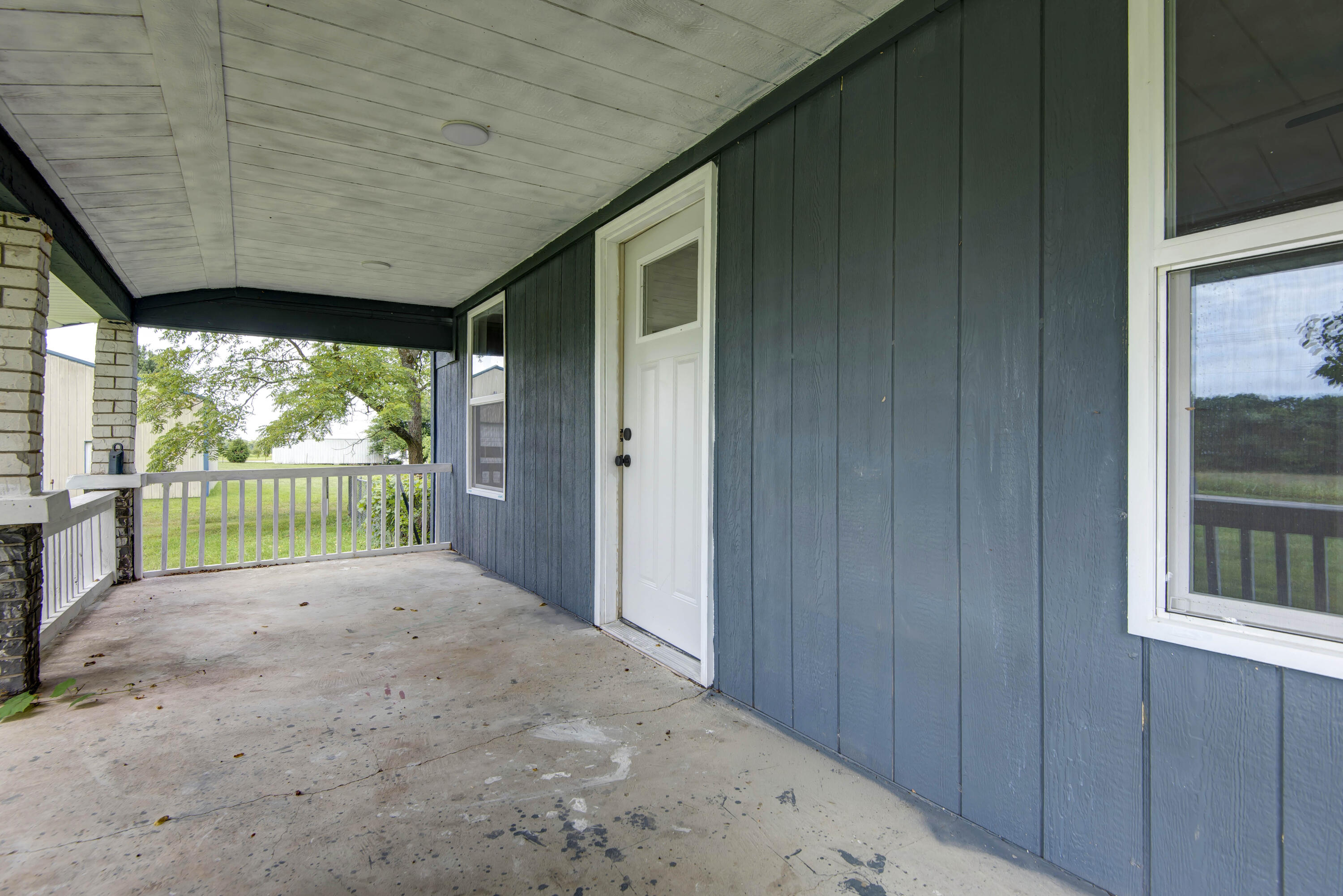 42779 State Highway 413 Property Photo 2