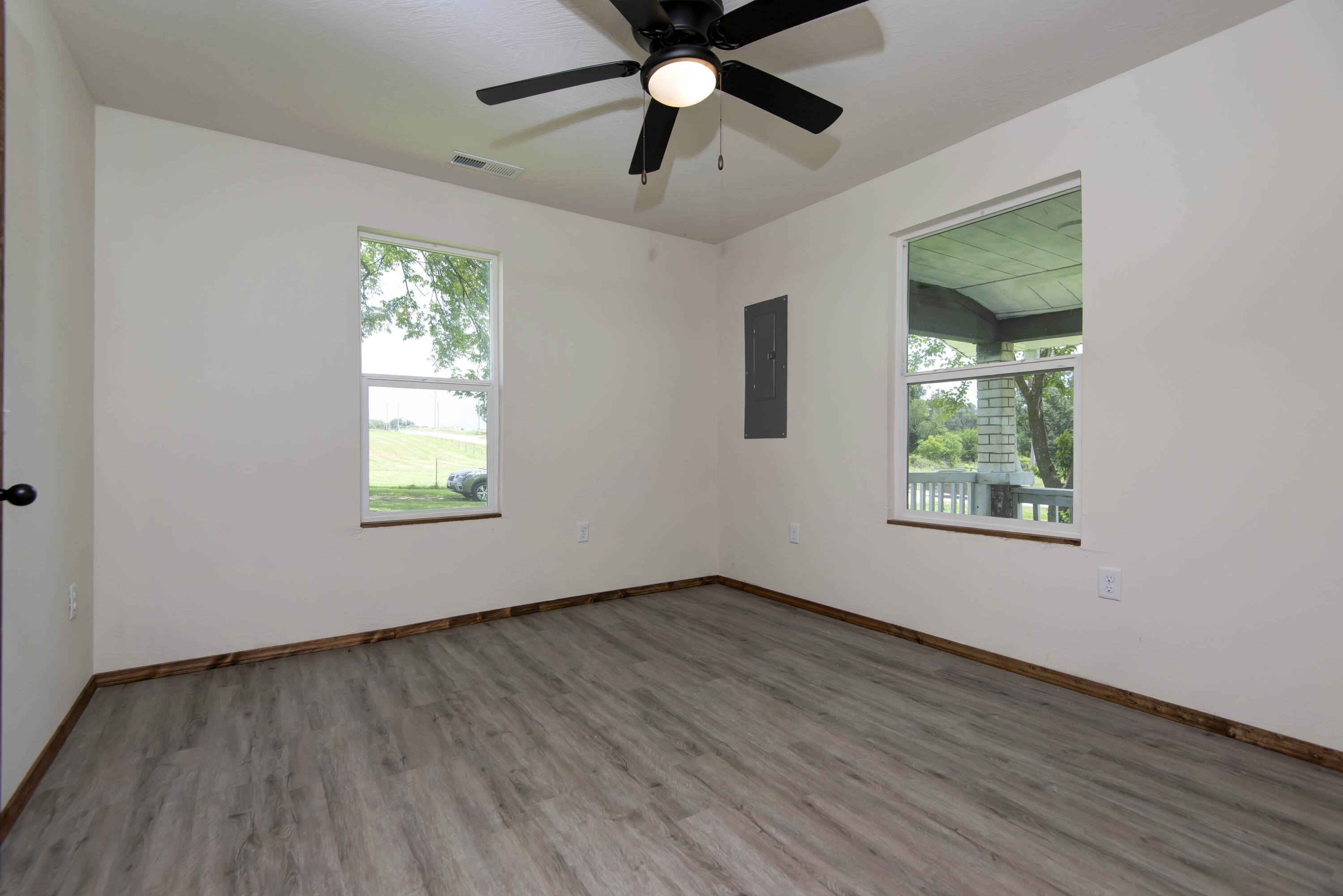 42779 State Highway 413 Property Photo 7