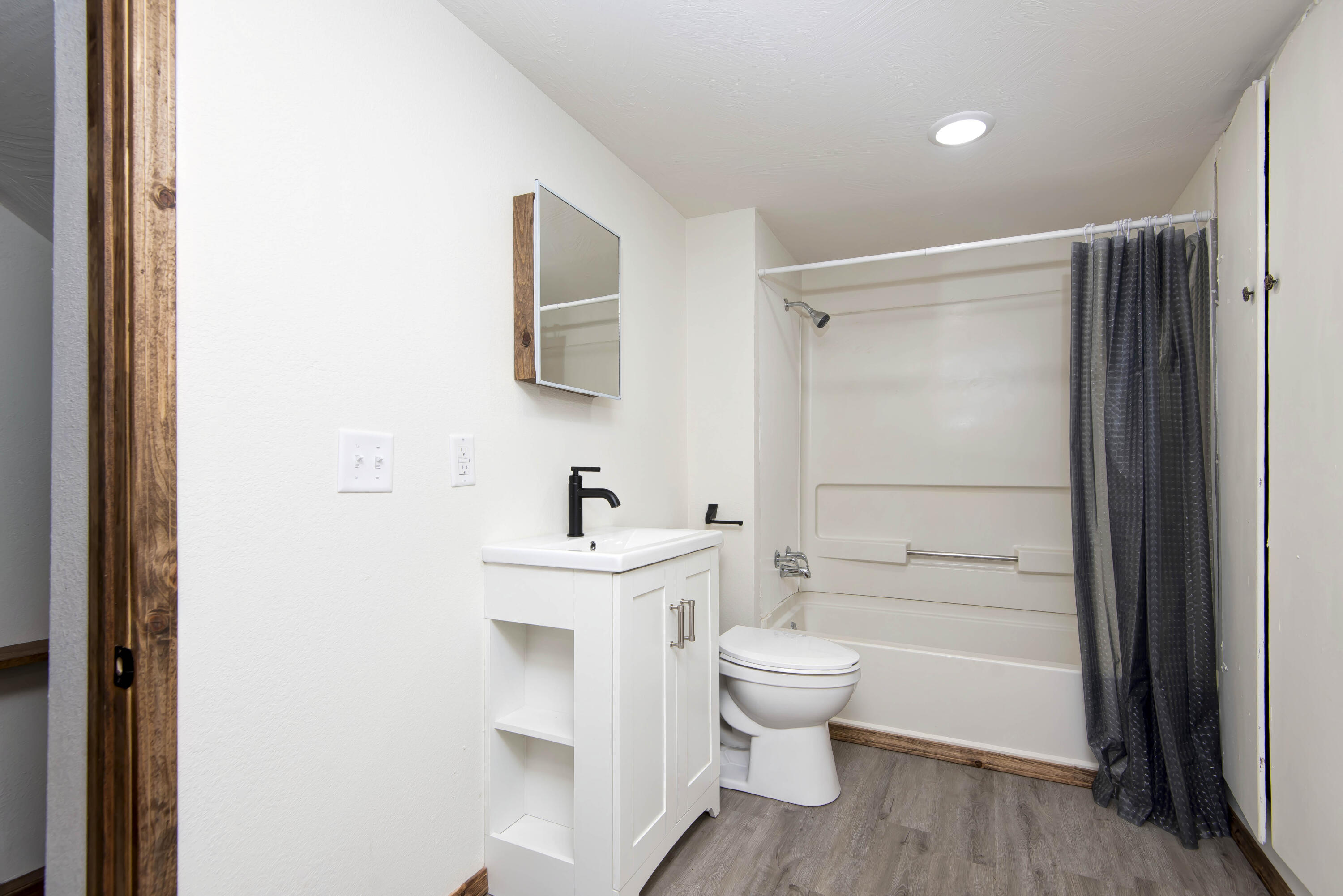 42779 State Highway 413 Property Photo 8