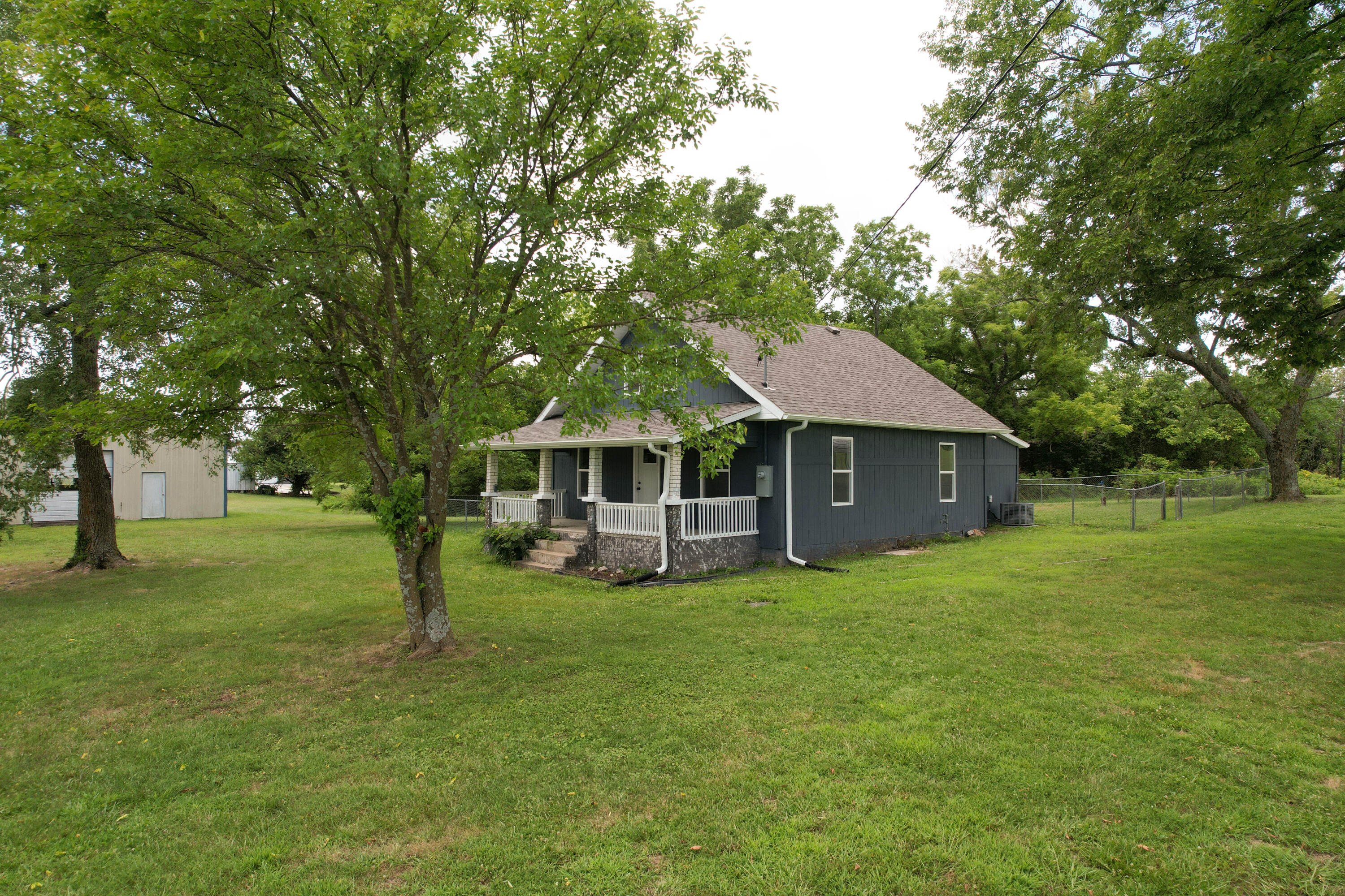 42779 State Highway 413 Property Photo 22