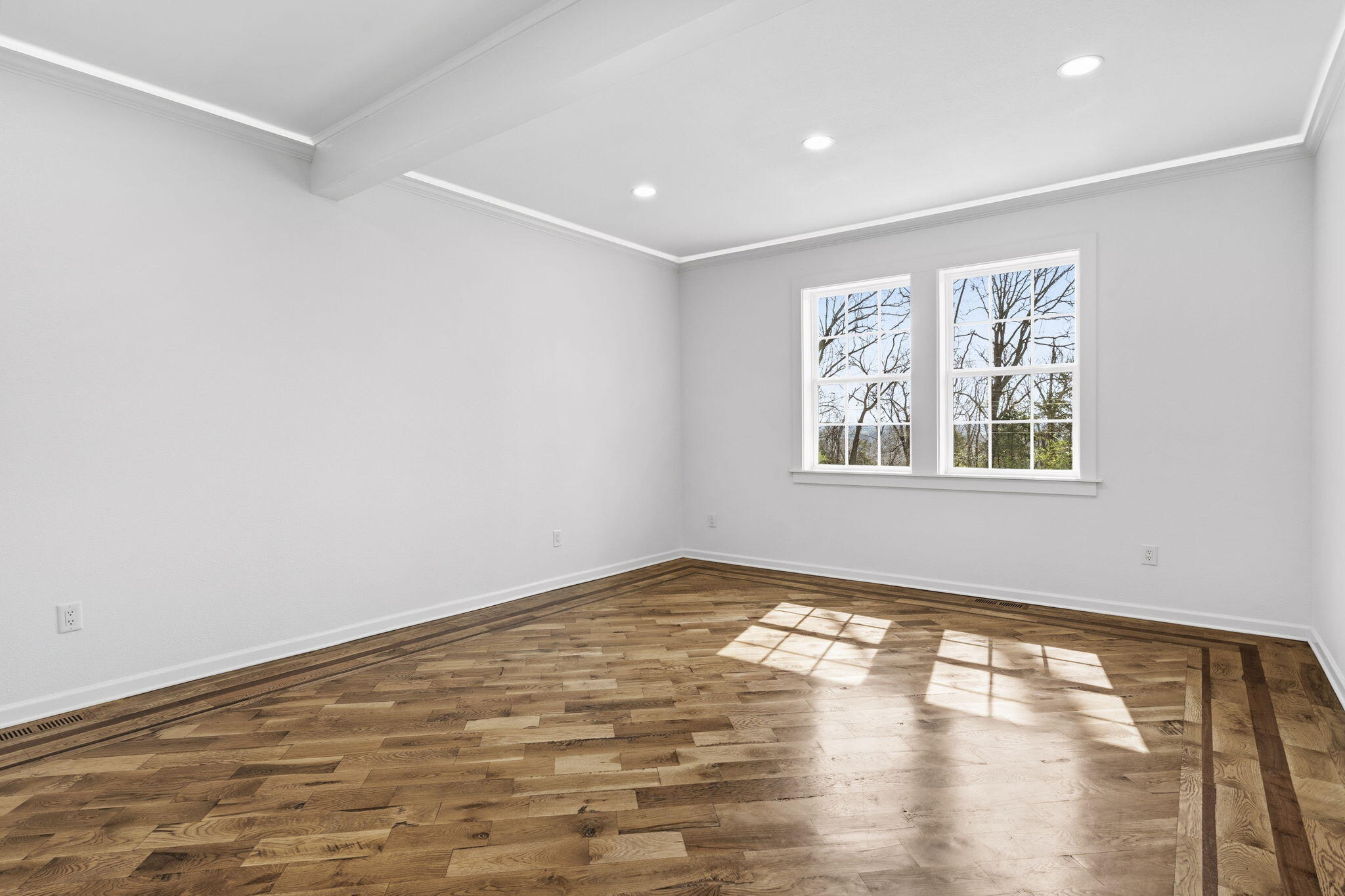 6308 South Glenridge Drive Property Photo 17
