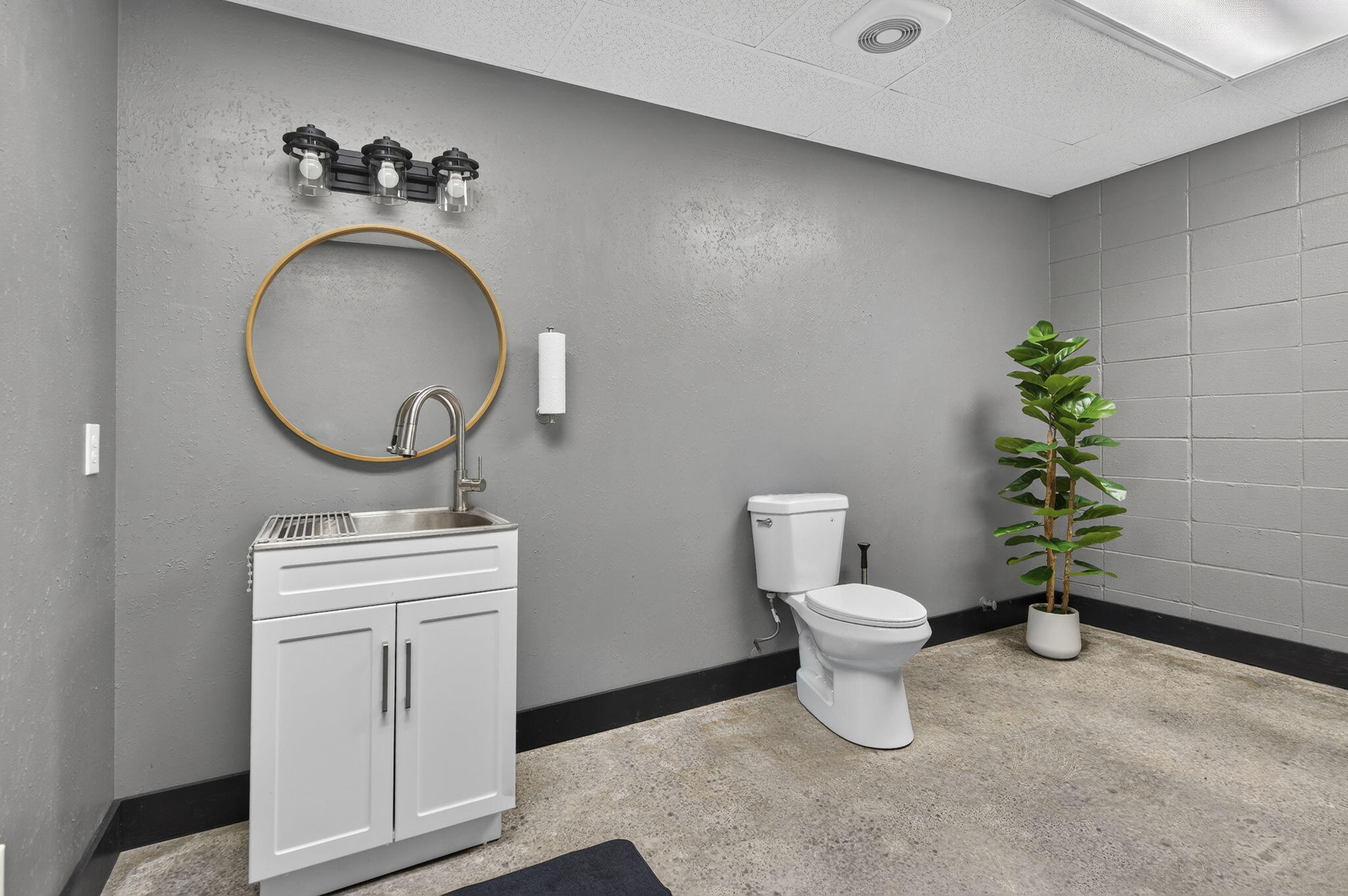 5601 South Campbell Avenue Property Photo 23