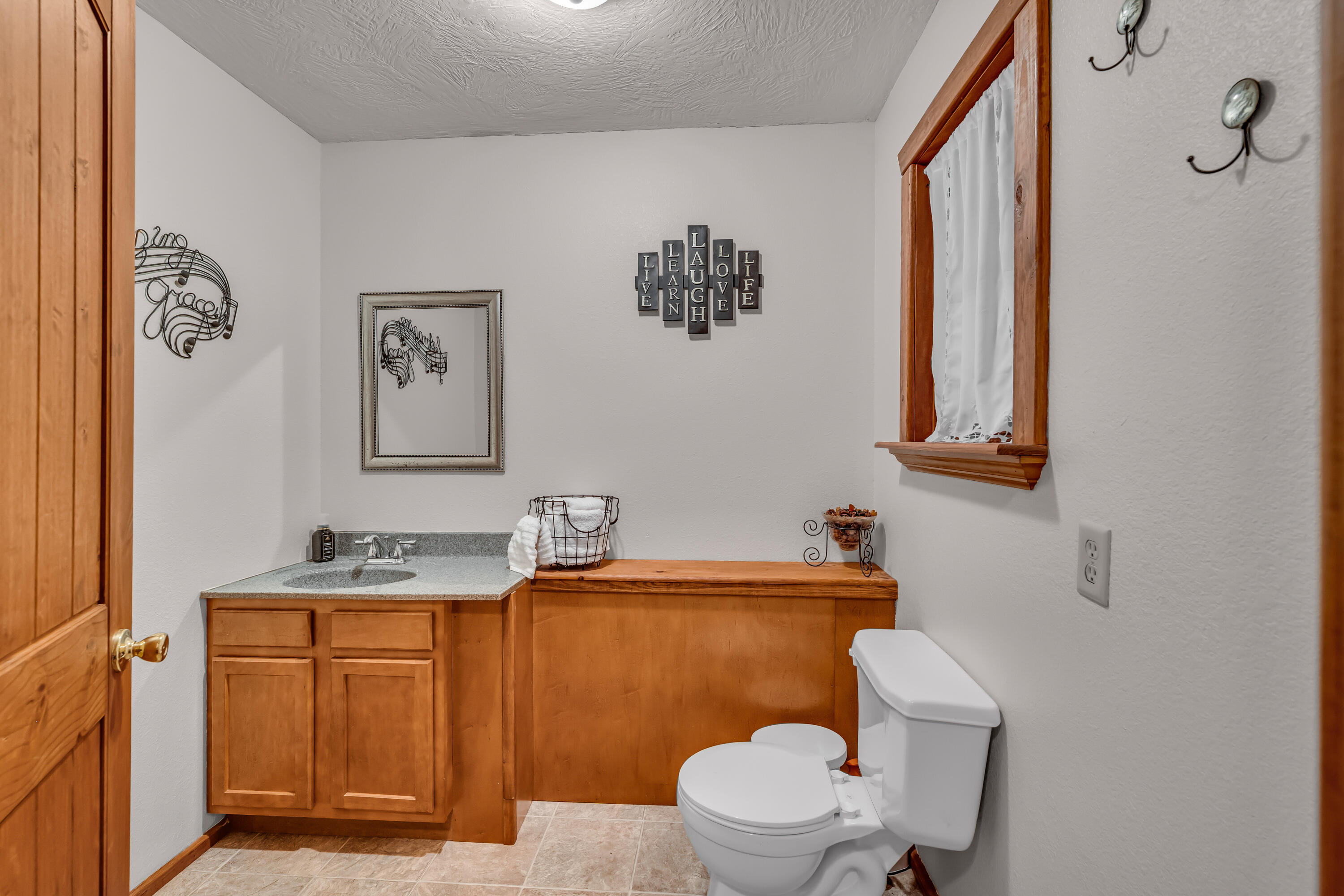 804 County Road E 14-357 Property Photo 22