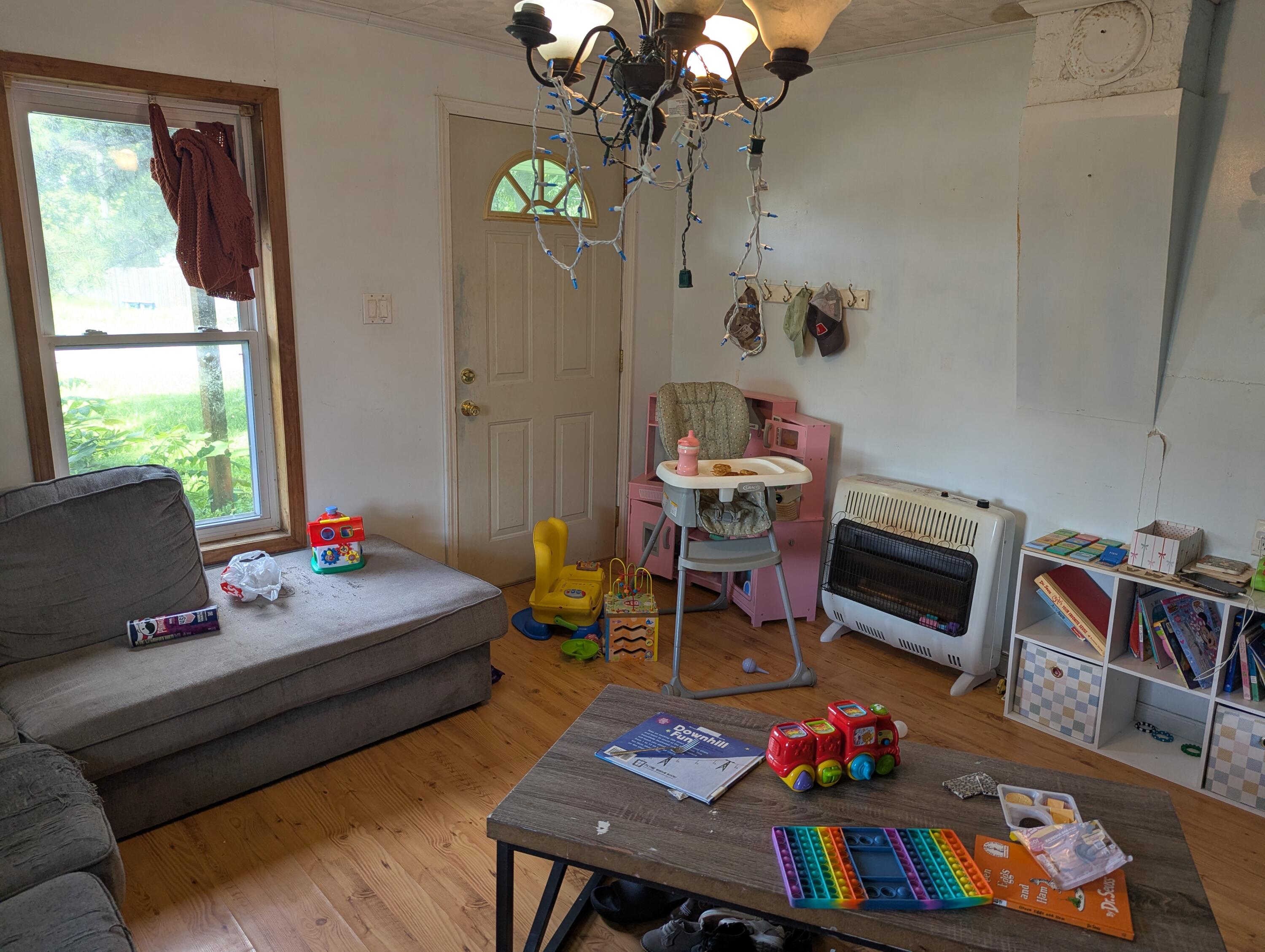 536 South Walnut Street Property Photo 9