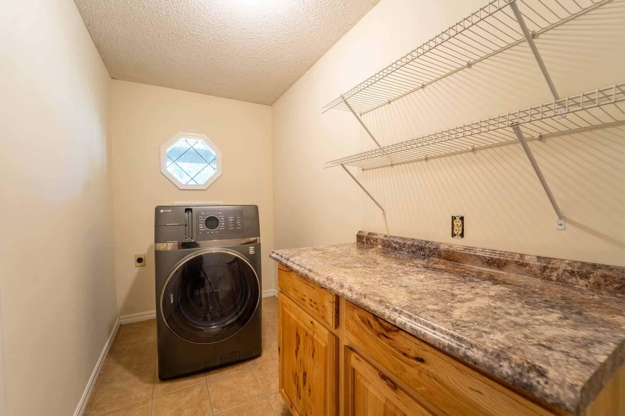 5486 South Clay Avenue Property Photo 31