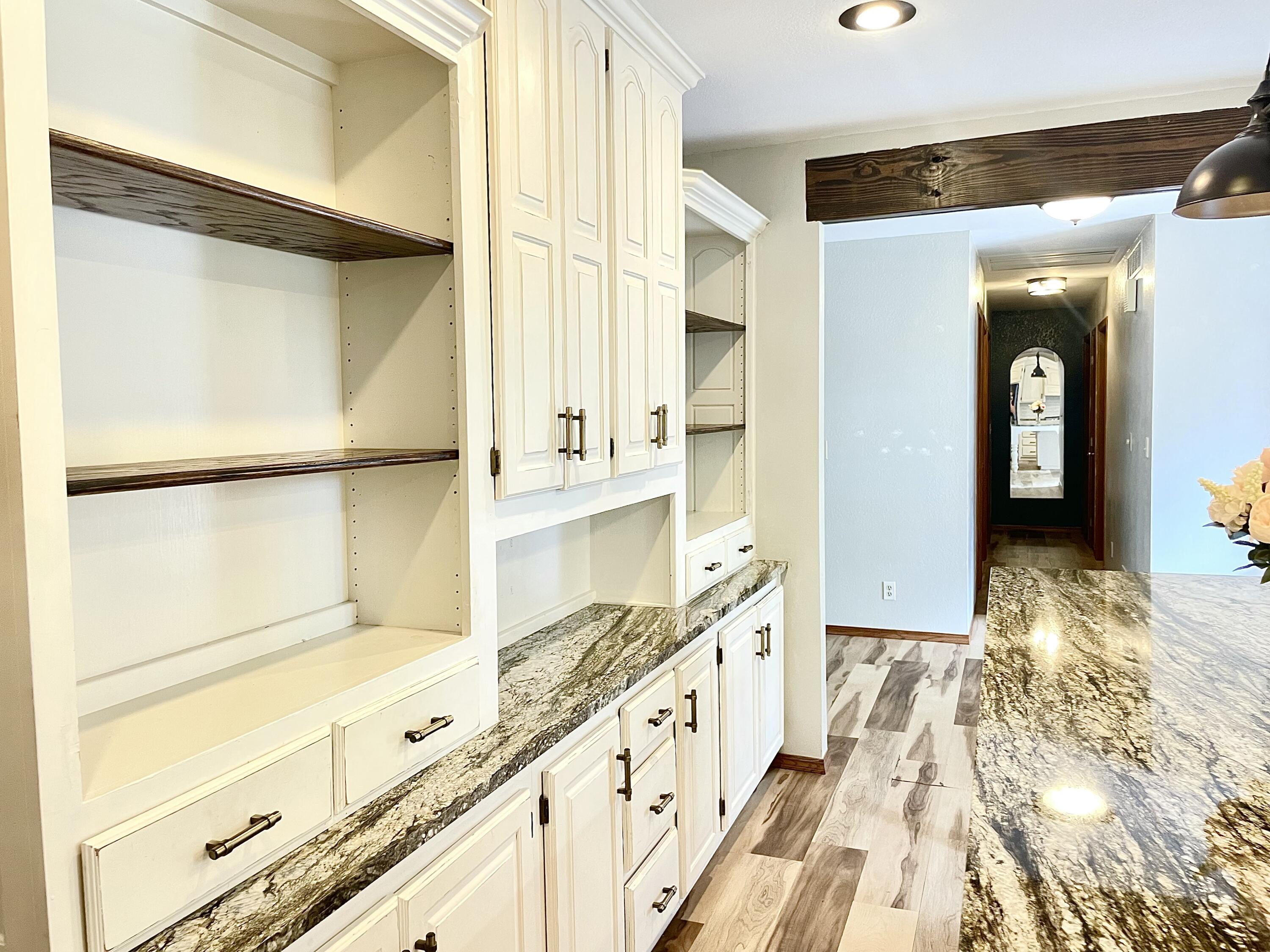4025 Deer Ridge Street Property Photo 12