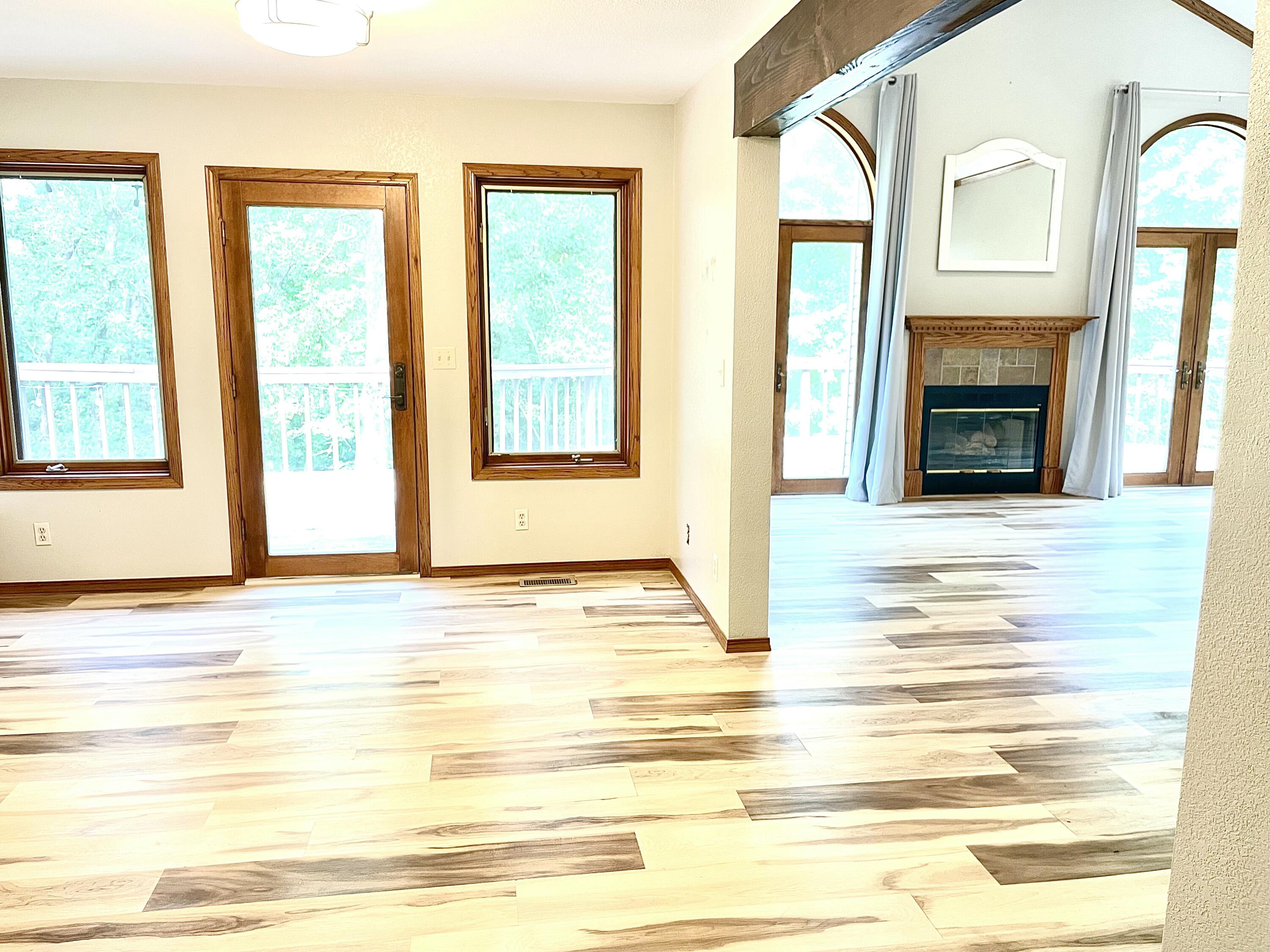 4025 Deer Ridge Street Property Photo 20