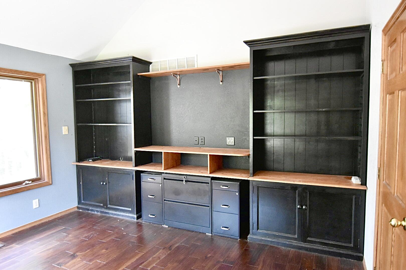 4025 Deer Ridge Street Property Photo 27