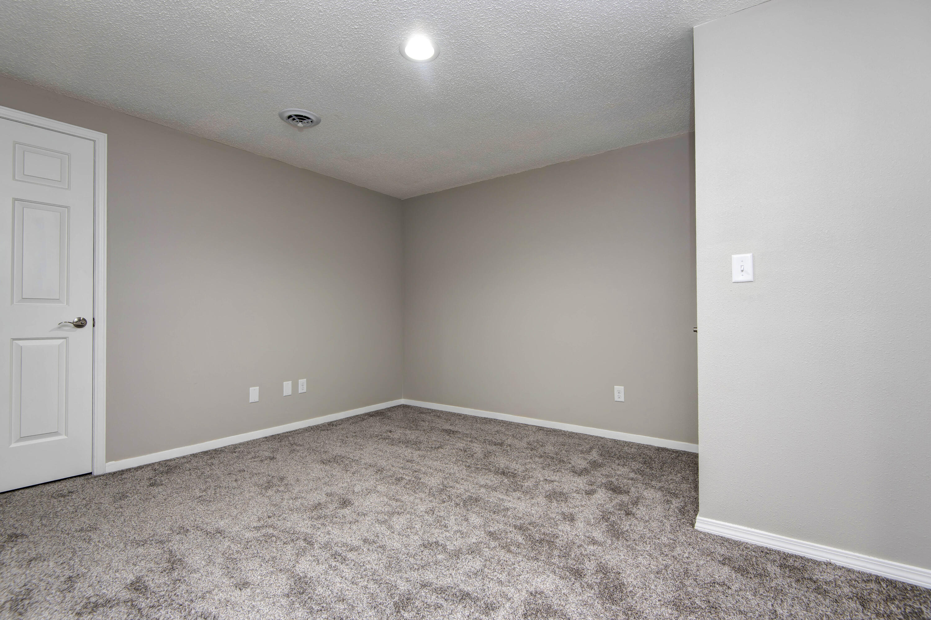 3440 South Delaware Avenue 118 Property Photo 22