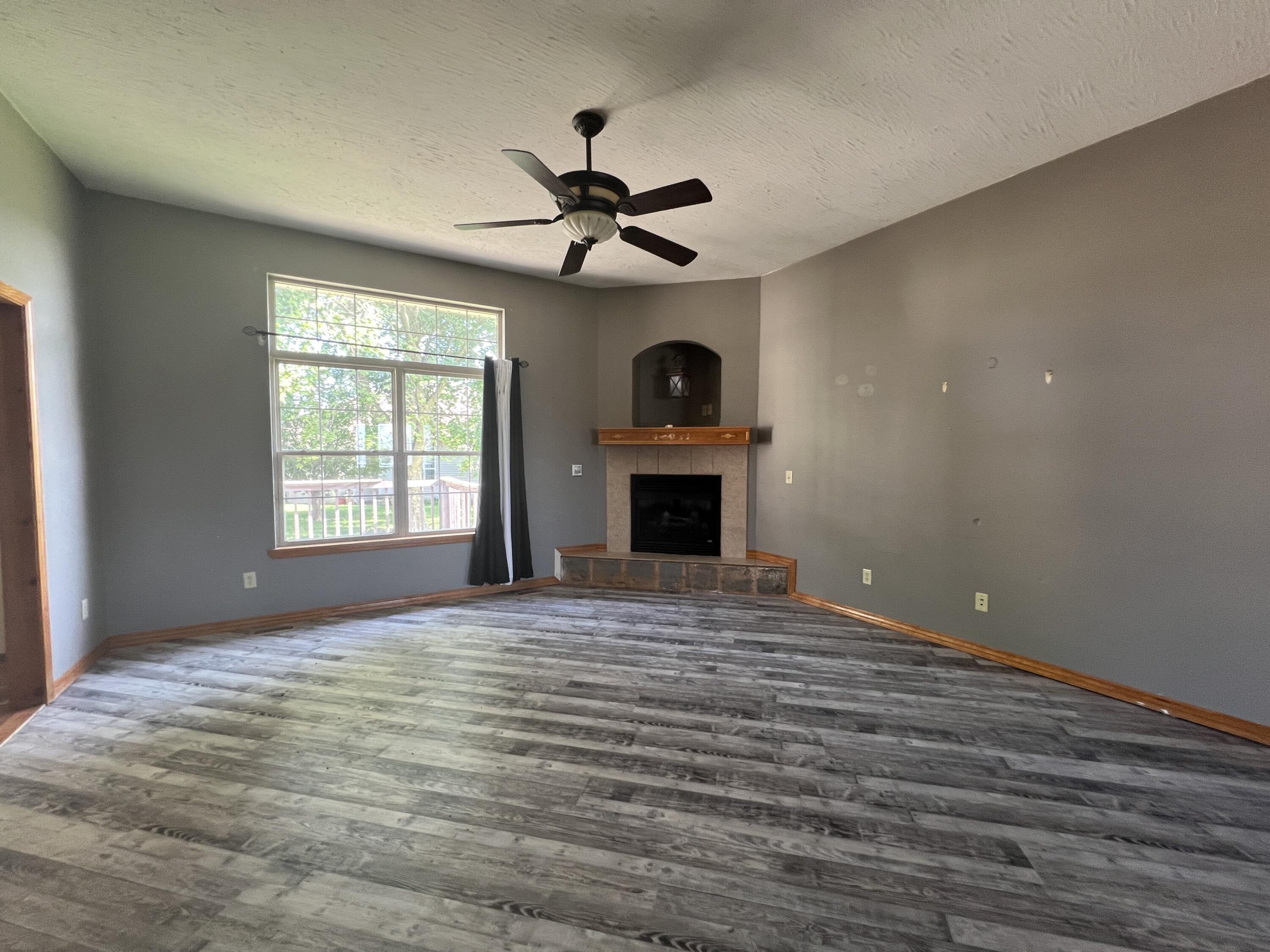 501 Falcon Heights Property Photo 7