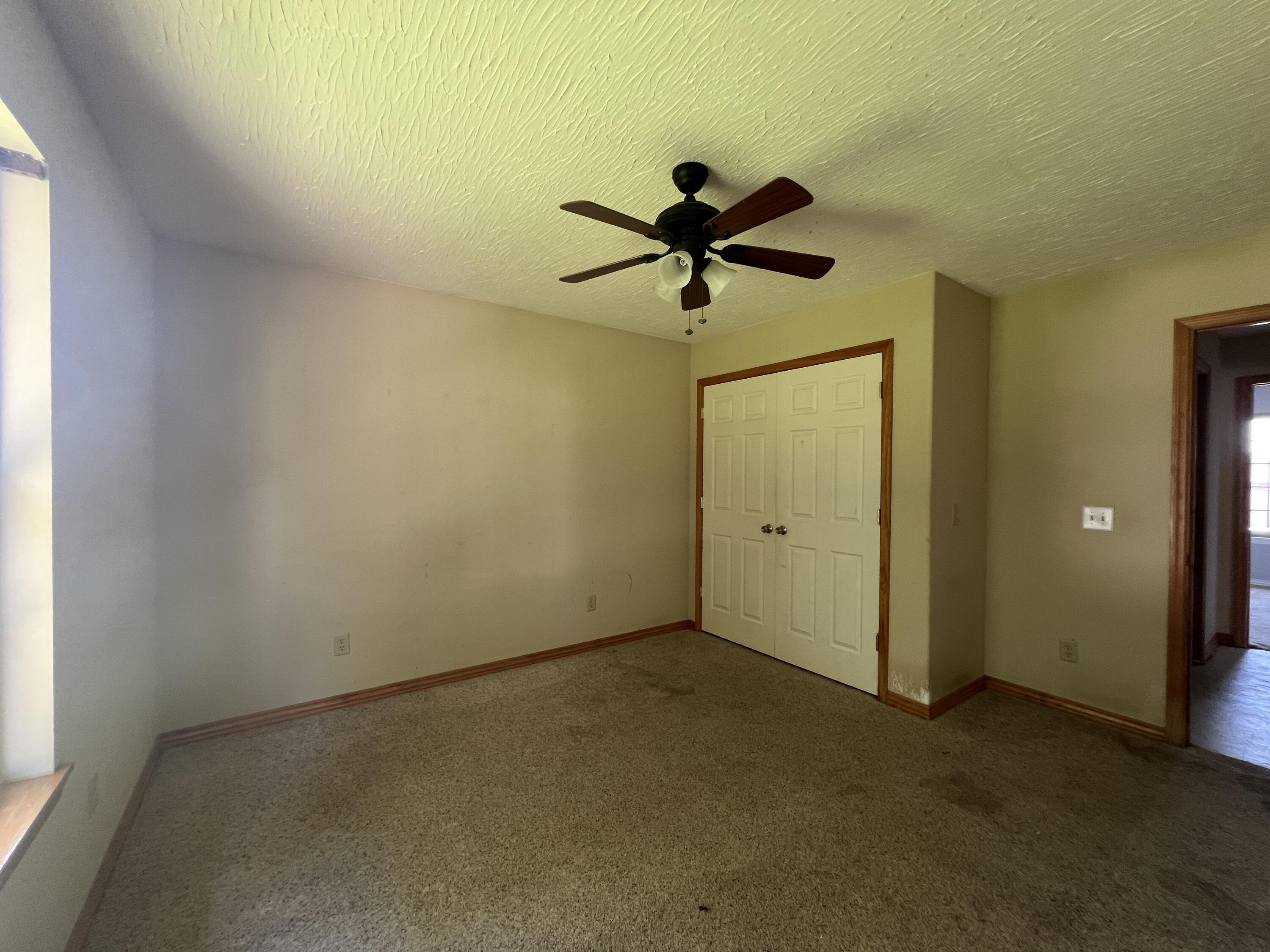 501 Falcon Heights Property Photo 16