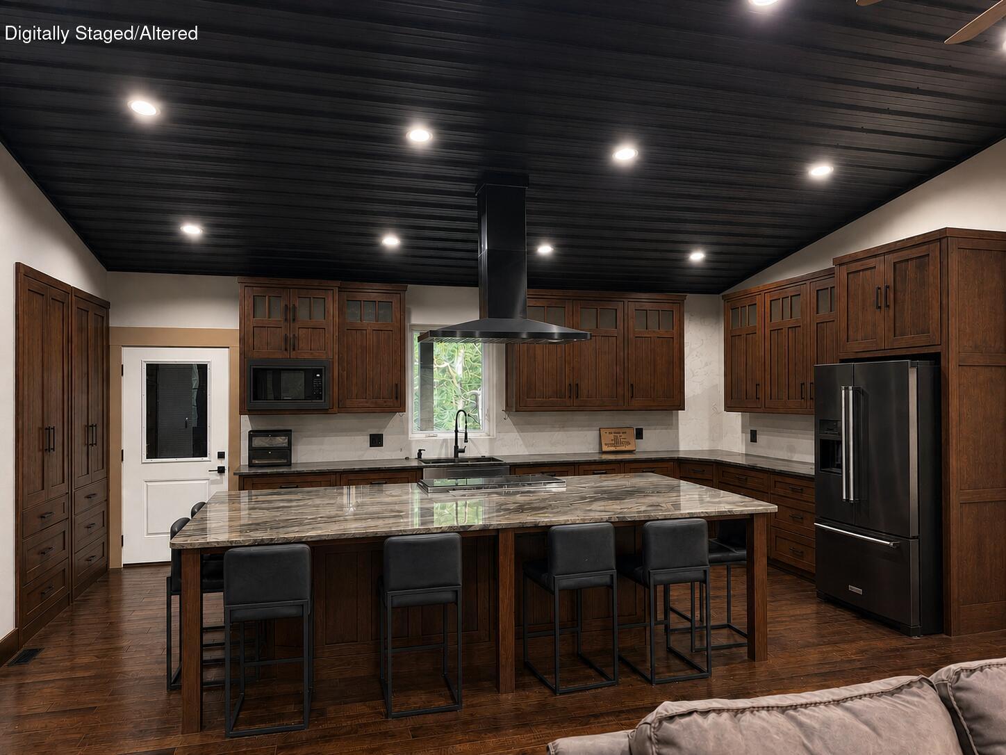 71 Castlegate Drive Property Photo 11
