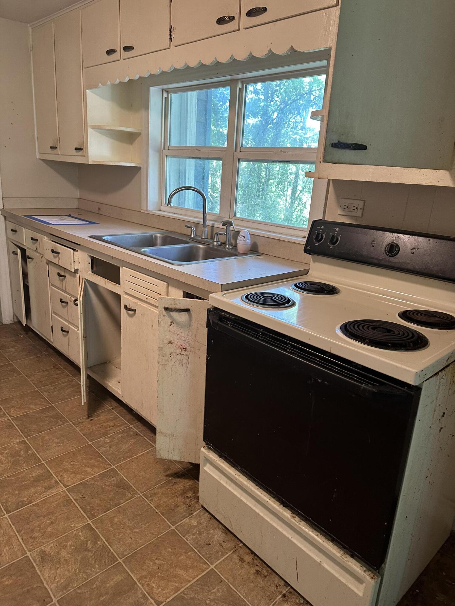 299 Cherry Street Property Photo 4