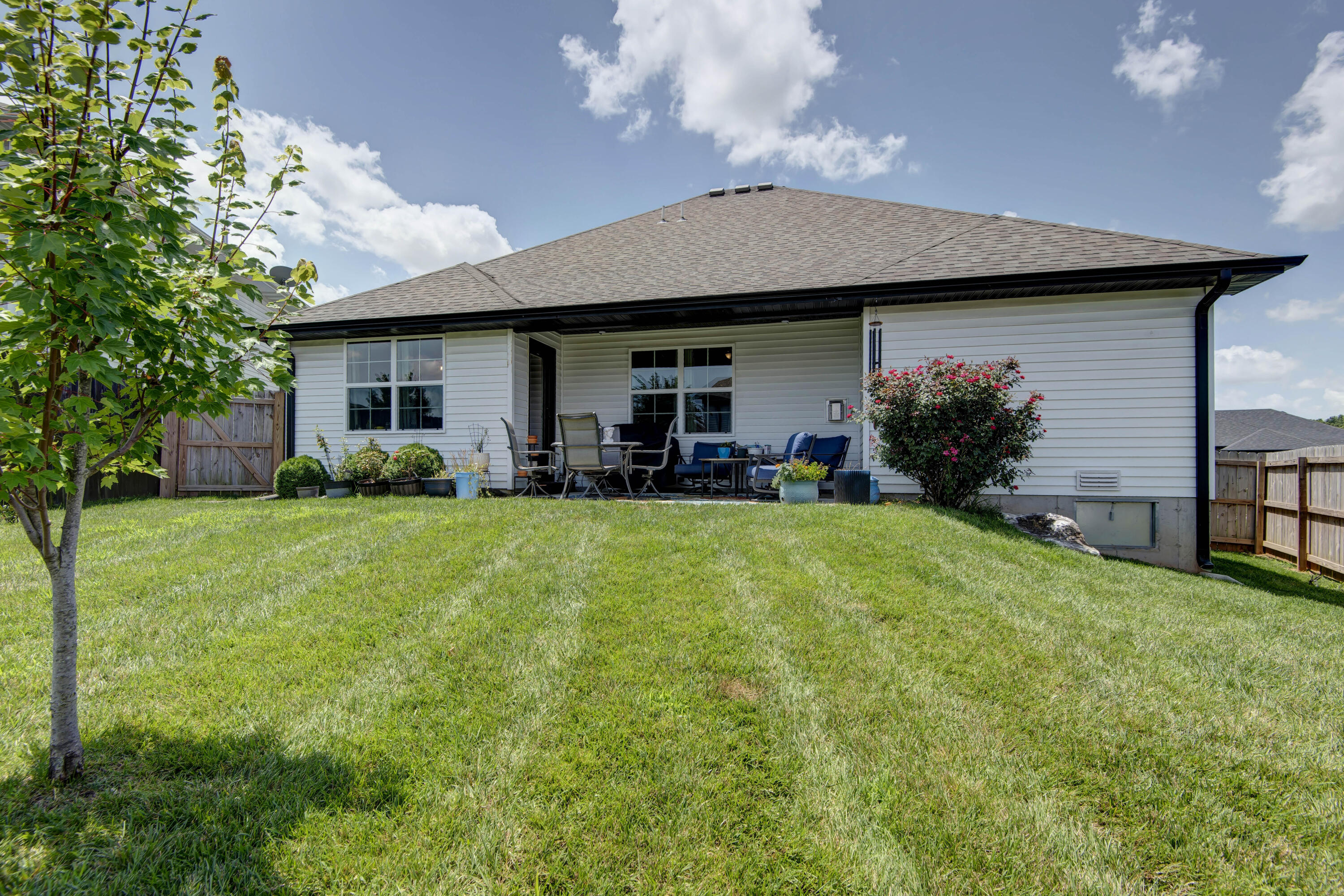 813 East Brewer Avenue Property Photo 27