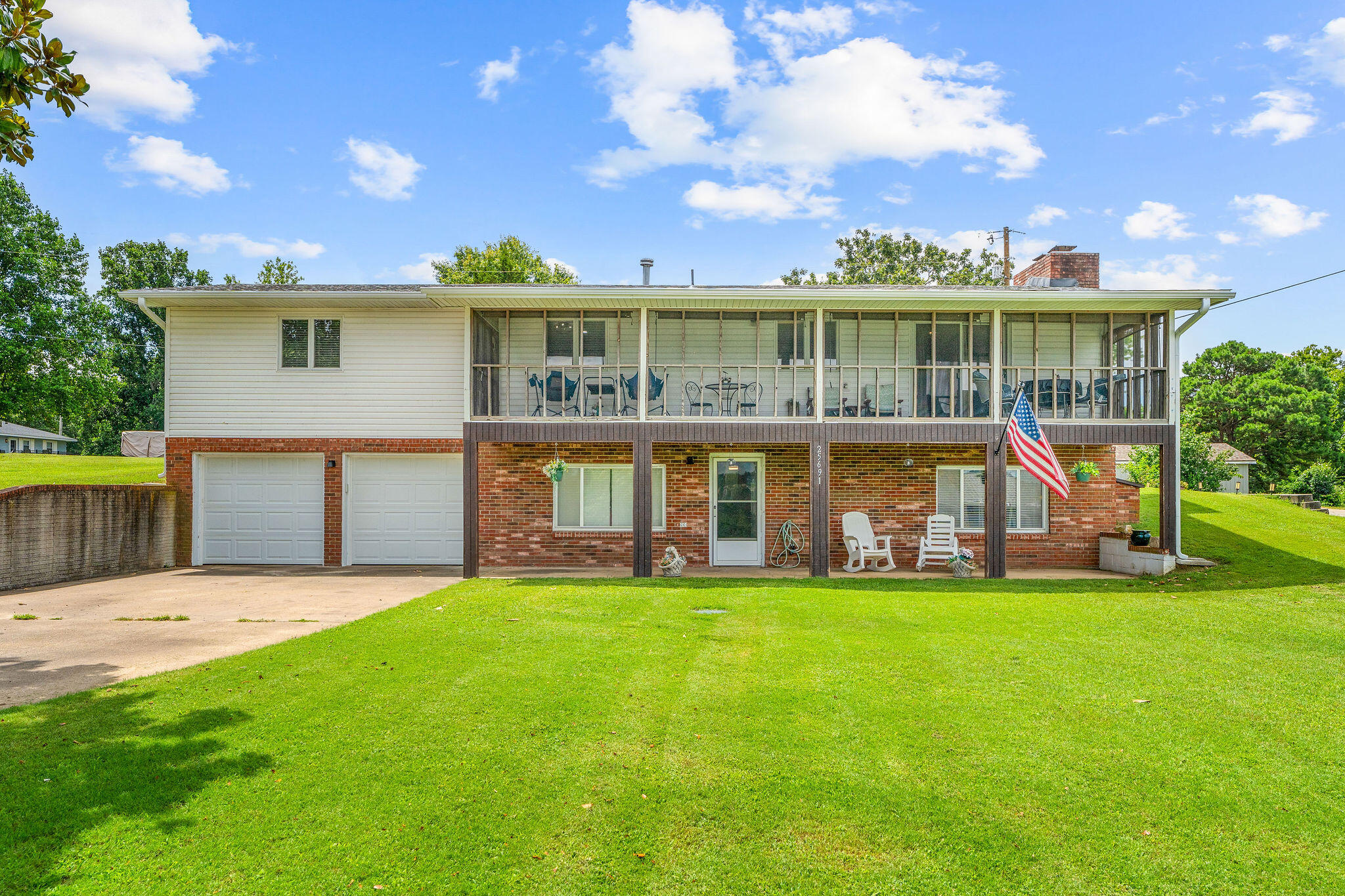 25691 Hillcrest Drive Property Photo 1