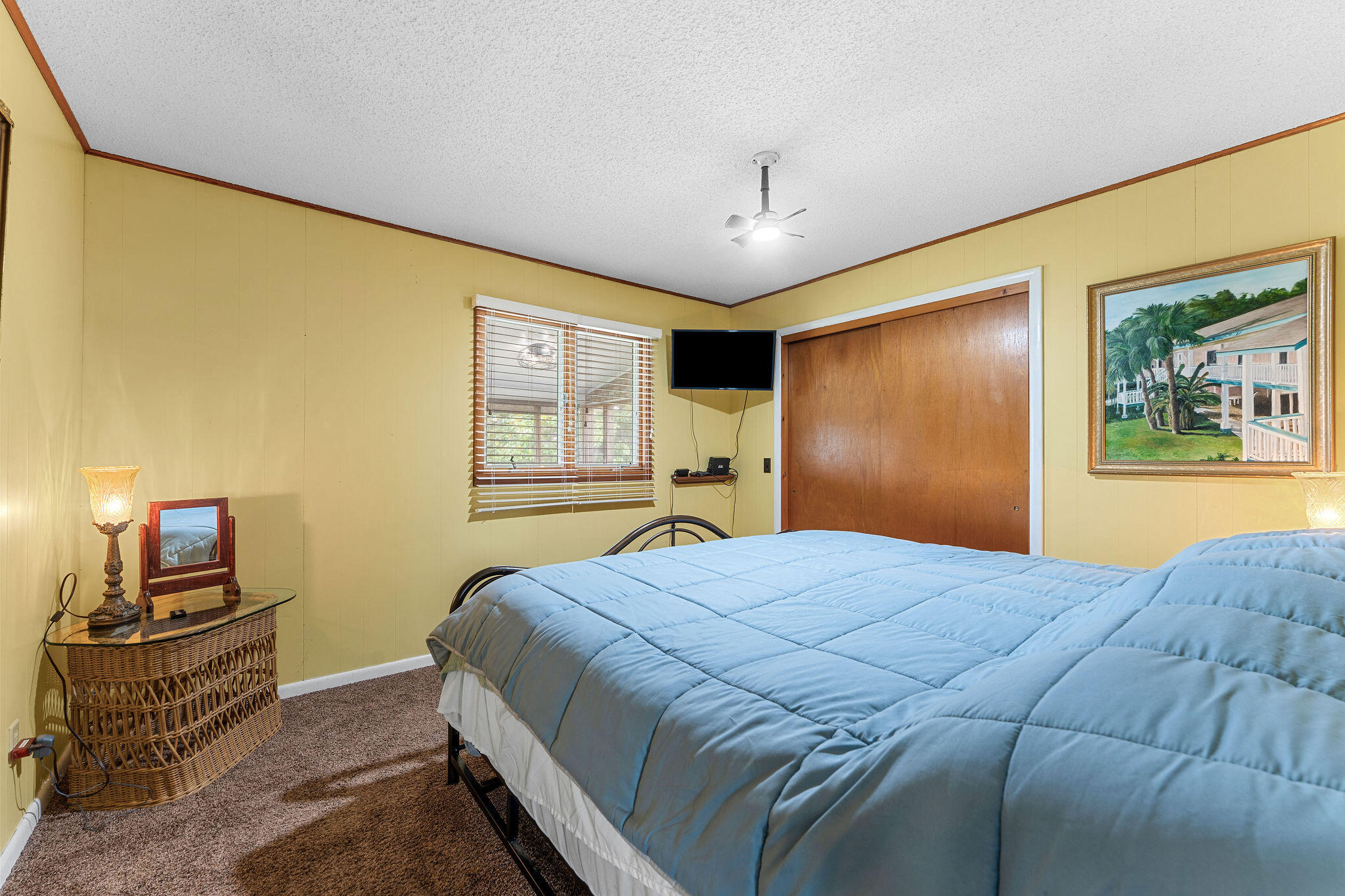 25691 Hillcrest Drive Property Photo 12